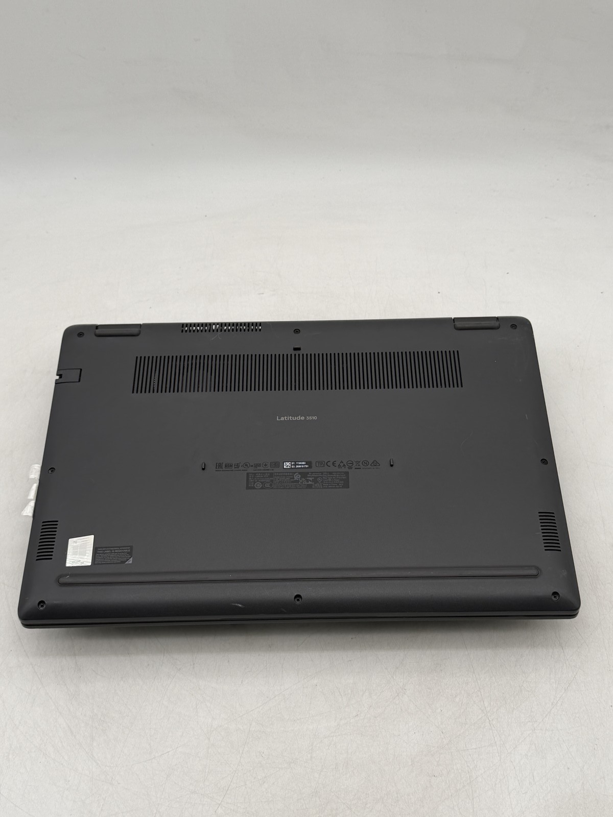 Dell Latitude (3510) 15.6″ i5-10210U 8GB 256GB No OS READ