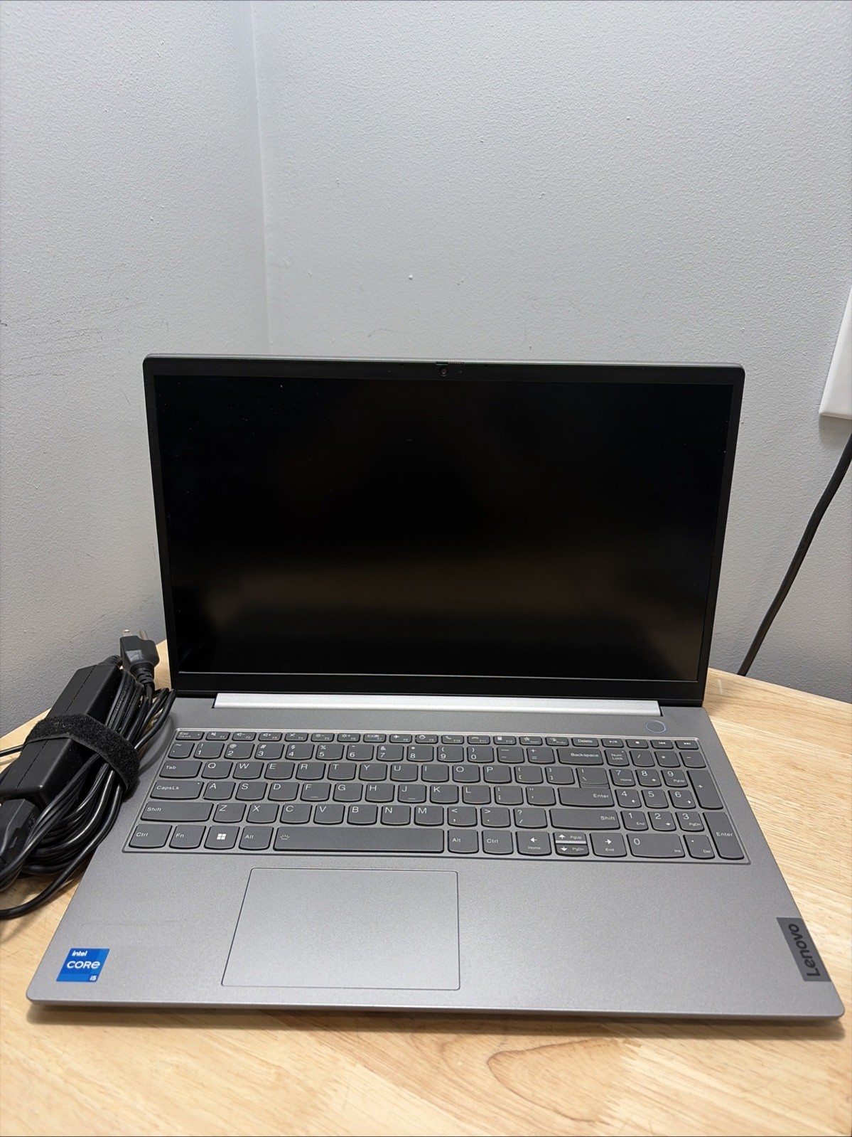Lenovo ThinkBook 15 G4 IAP Core i5-1235U 1.3GHZ, 8GB, 1TB SSD, WiFi W11 Cord