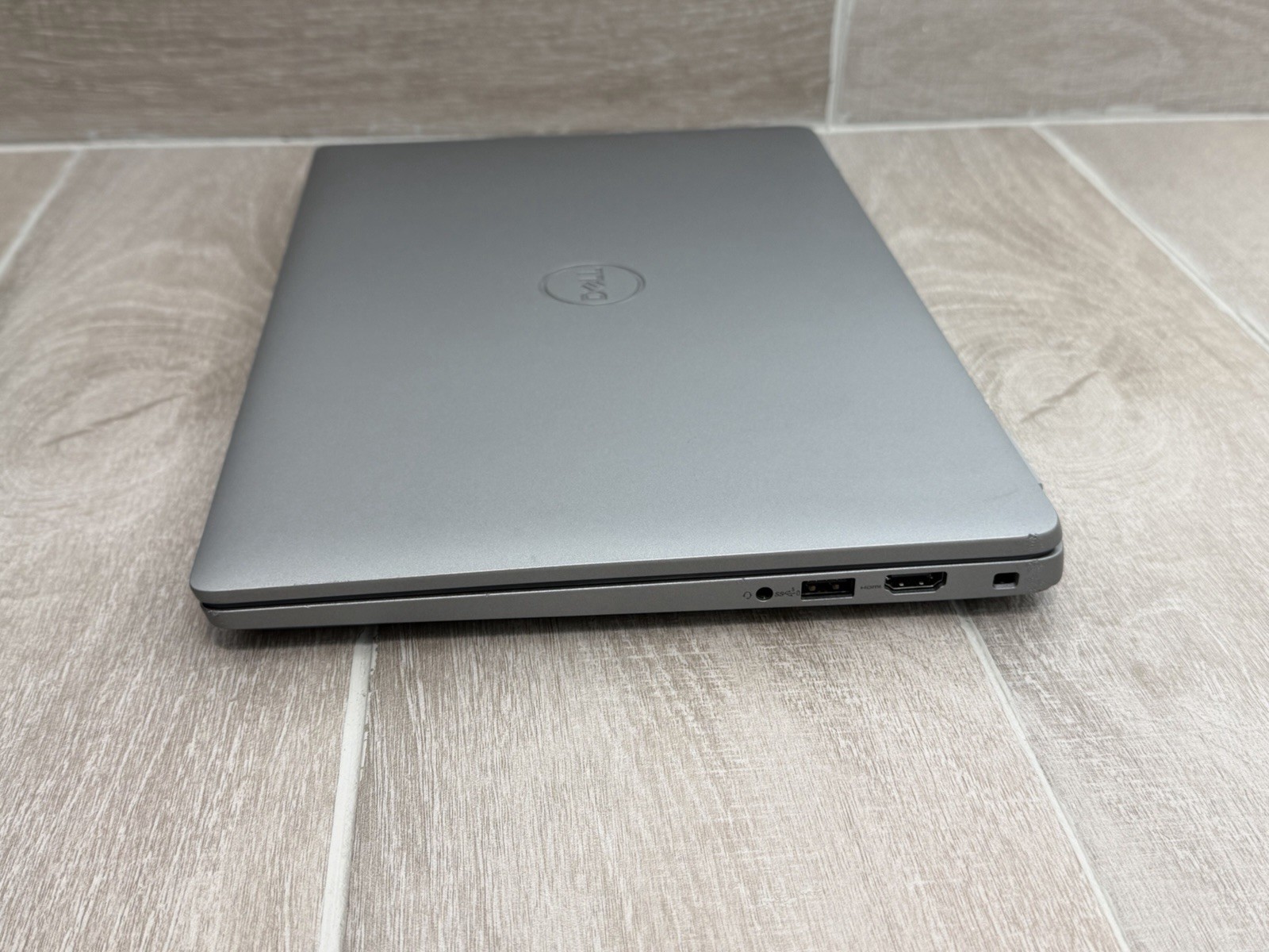 Dell Latitude 5440 14″ Touch Laptop Core i7-1365U 8GB RAM 512GB NVMe SSD