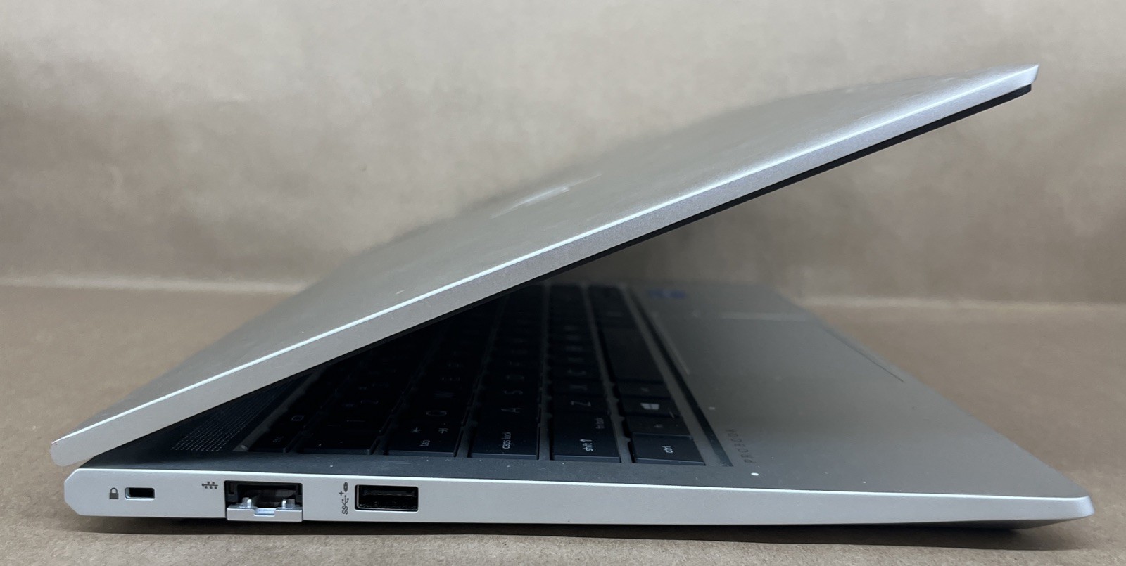 HP Probook 440 G8, Intel i5-1135G7 @2.40GHz, 16GB RAM, 512GB SSD, W11P *READ*