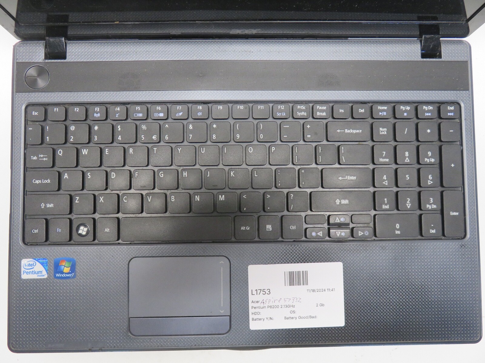 Acer Aspire 5733Z-4851 Laptop Intel Pentium P6200 2GB No HD/Batt – Broken Hinges