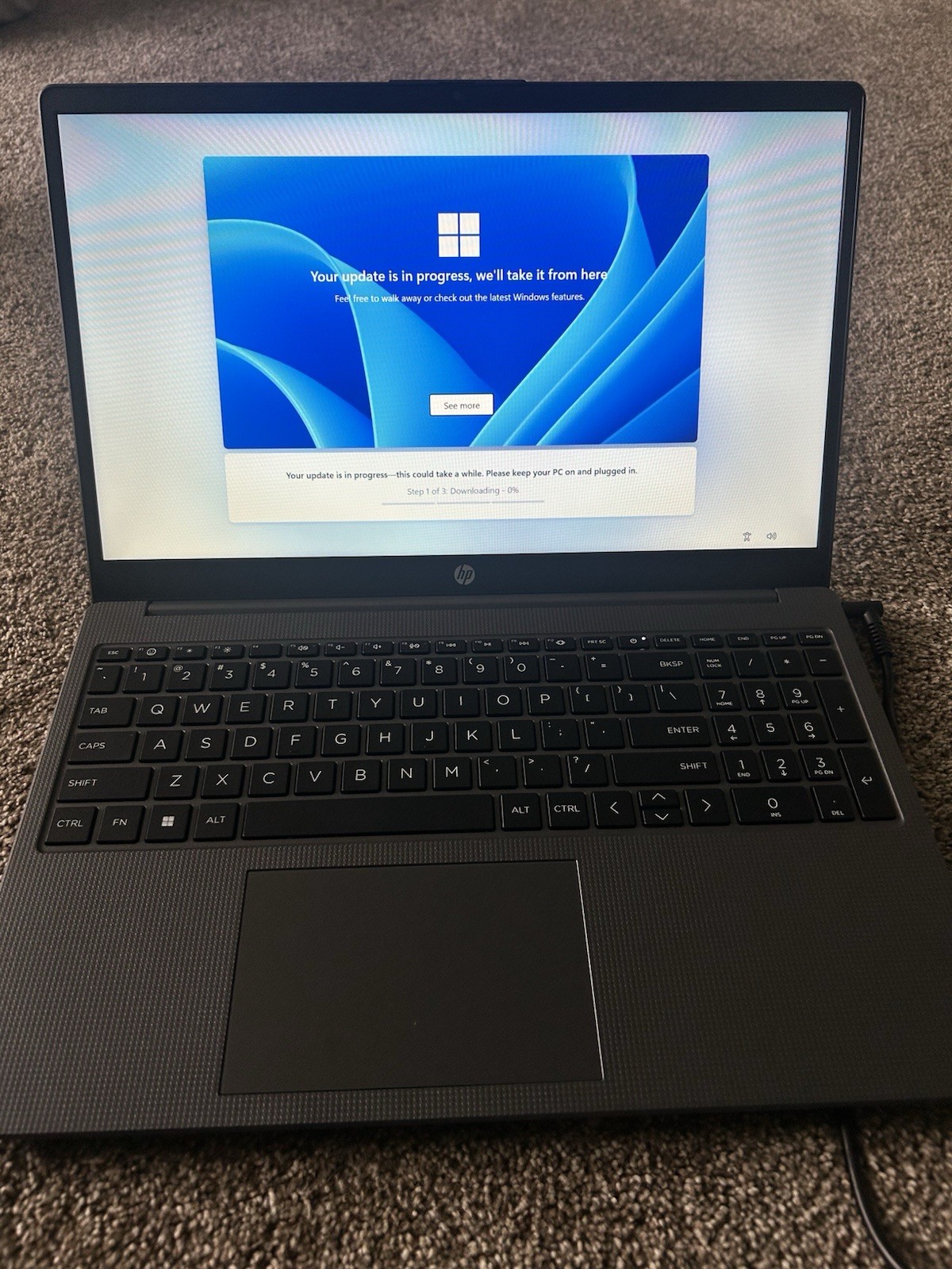 HP 255 G10 Notebook PC 15.6-inch 8 Ram 256GB SSD AMD Ryzen 5