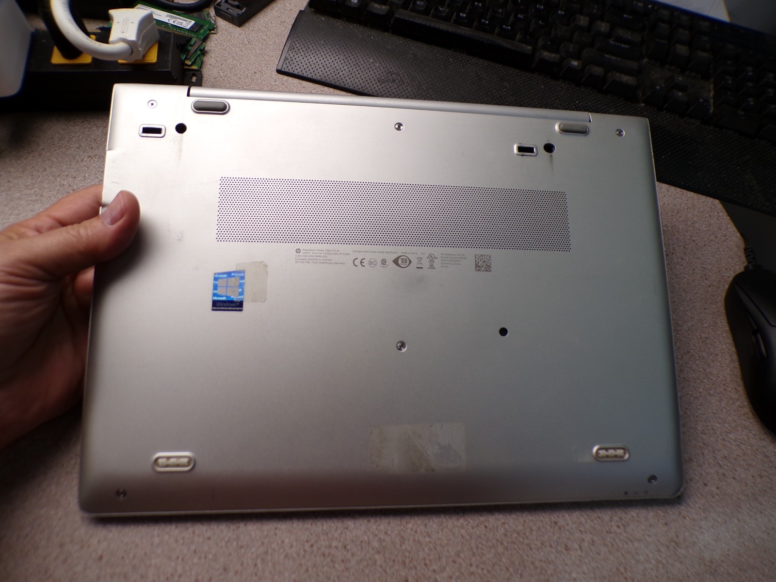 HP EliteBook 745 G5 Ryzen 7 PRO 2700U 2.2GHz 8GB Laptop 14″ #785