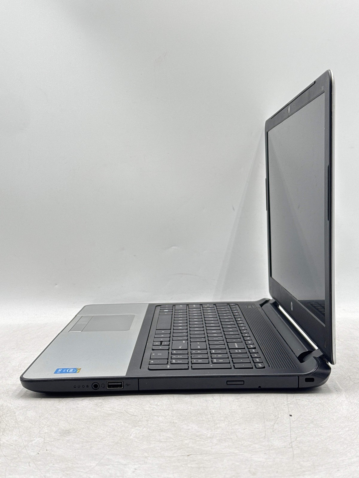 HP 350 G1 15.6″ Laptop Intel Core i3 – No Power