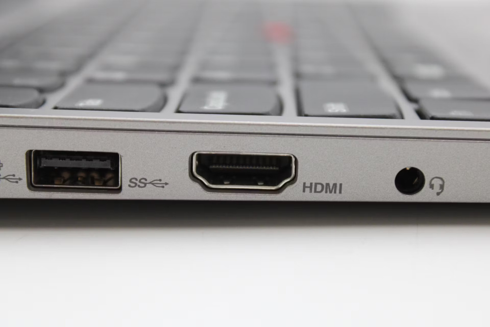 Lenovo ThinkPad E15 Used 15.5″ i7-10510U, 500GB HDD, 8GB RAM