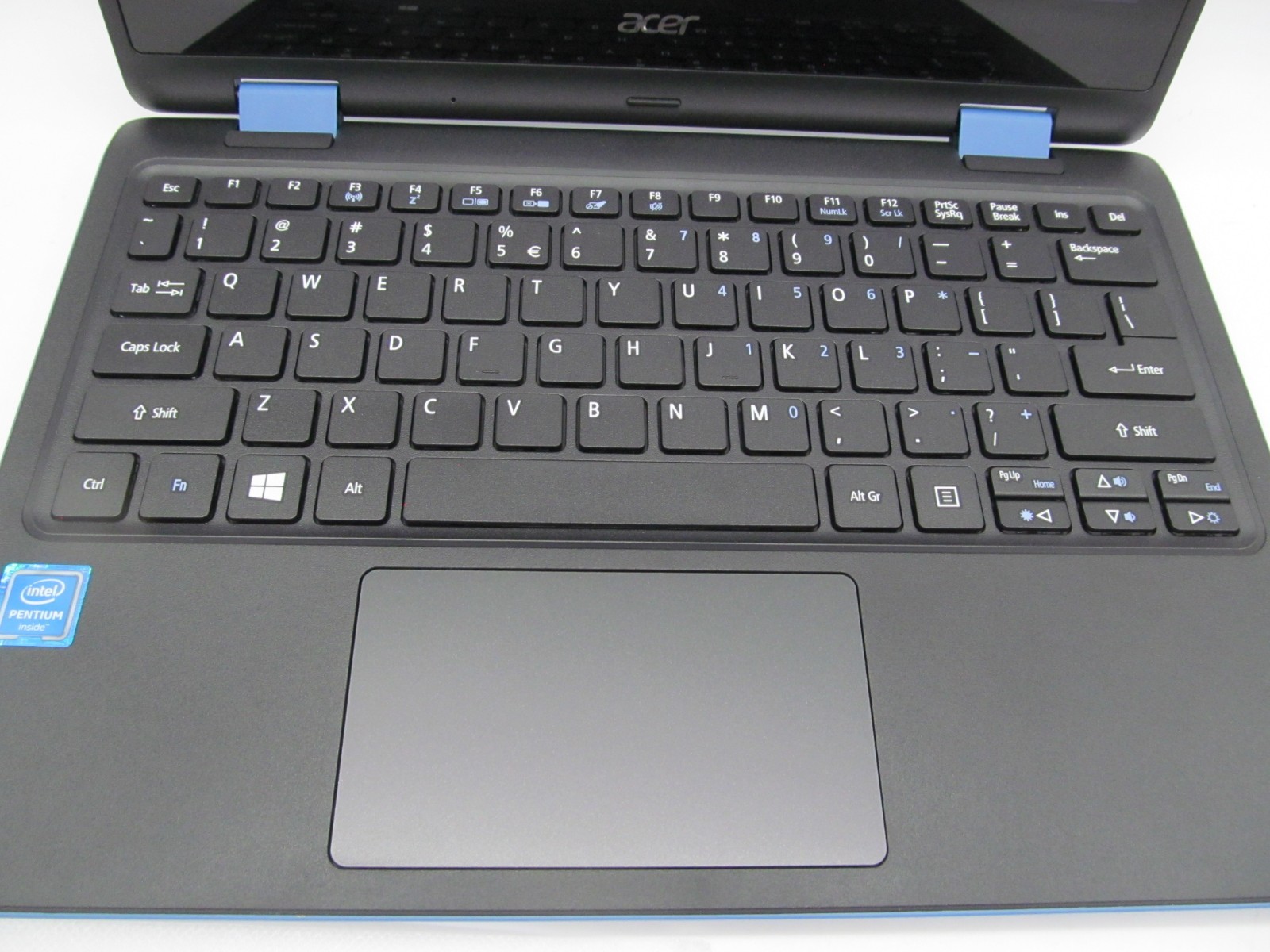 Acer Aspire R 11 R3-131T-P7HA 11.6″ Signature Edition Laptop, Windows 10
