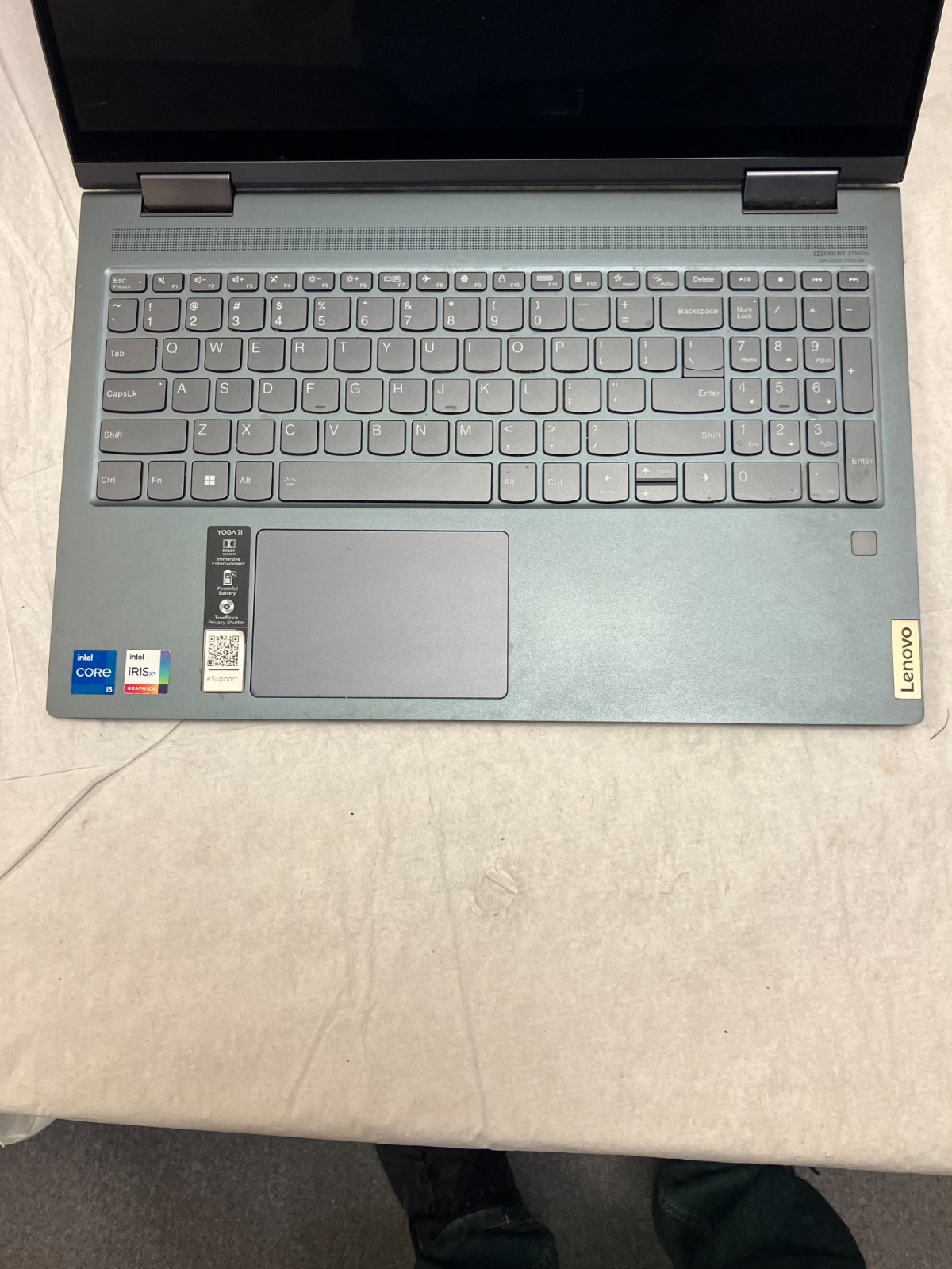 Lenovo Yoga 7-15ITL5 15.6″ i5 11th gen, NO mem, No HD, FOR PARTS.