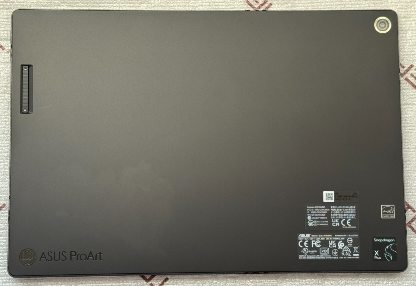ASUS ProArt PZ13 13″ OLED 3K Detachable Laptop Snapdragon X Plus 16GB RAM 1TB