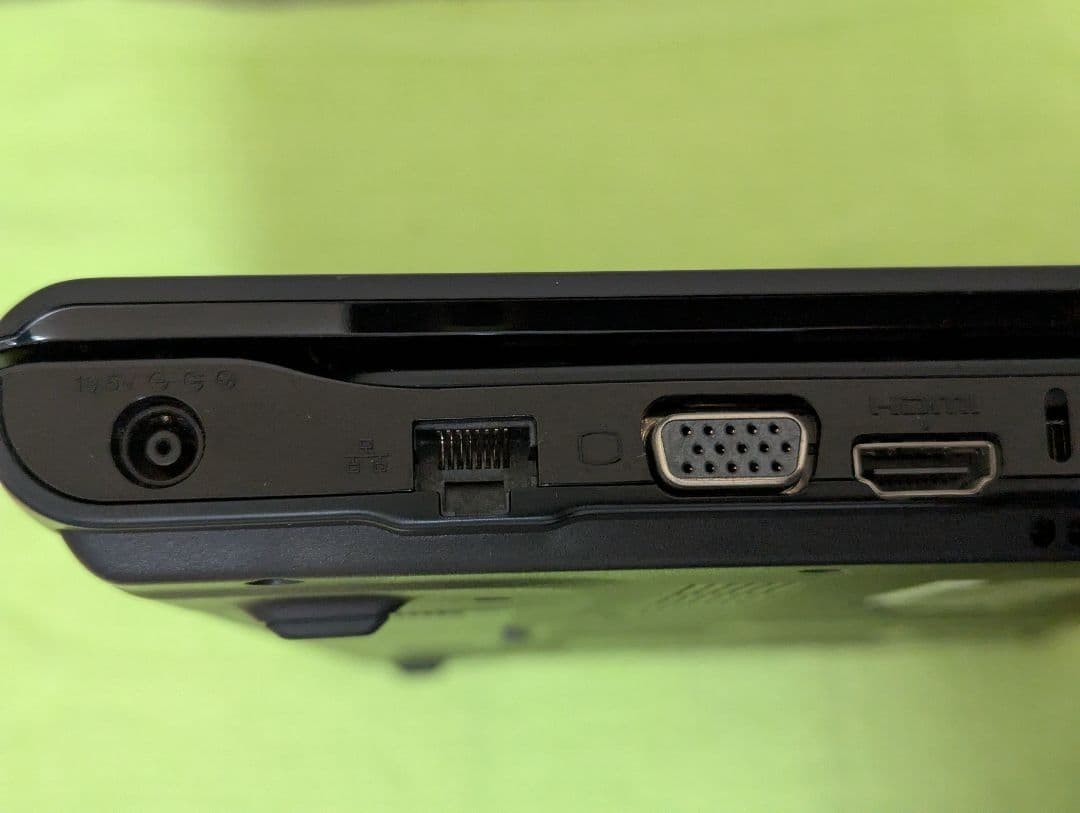Sony Vaio SVE151J13 Intel Core i5-3230M HDD 1TB RAM 4GB Laptop Tested Excellent