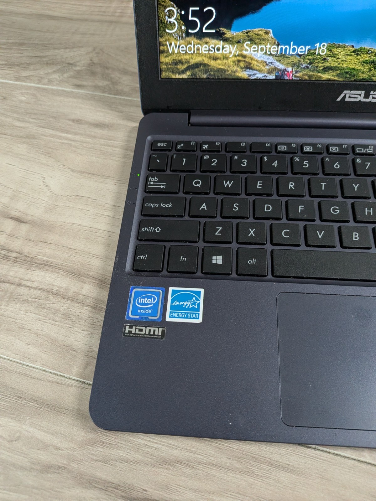 ASUS E203M Laptop | Intel Celeron N4000 | 4GB RAM | 30GB Hard Drive |