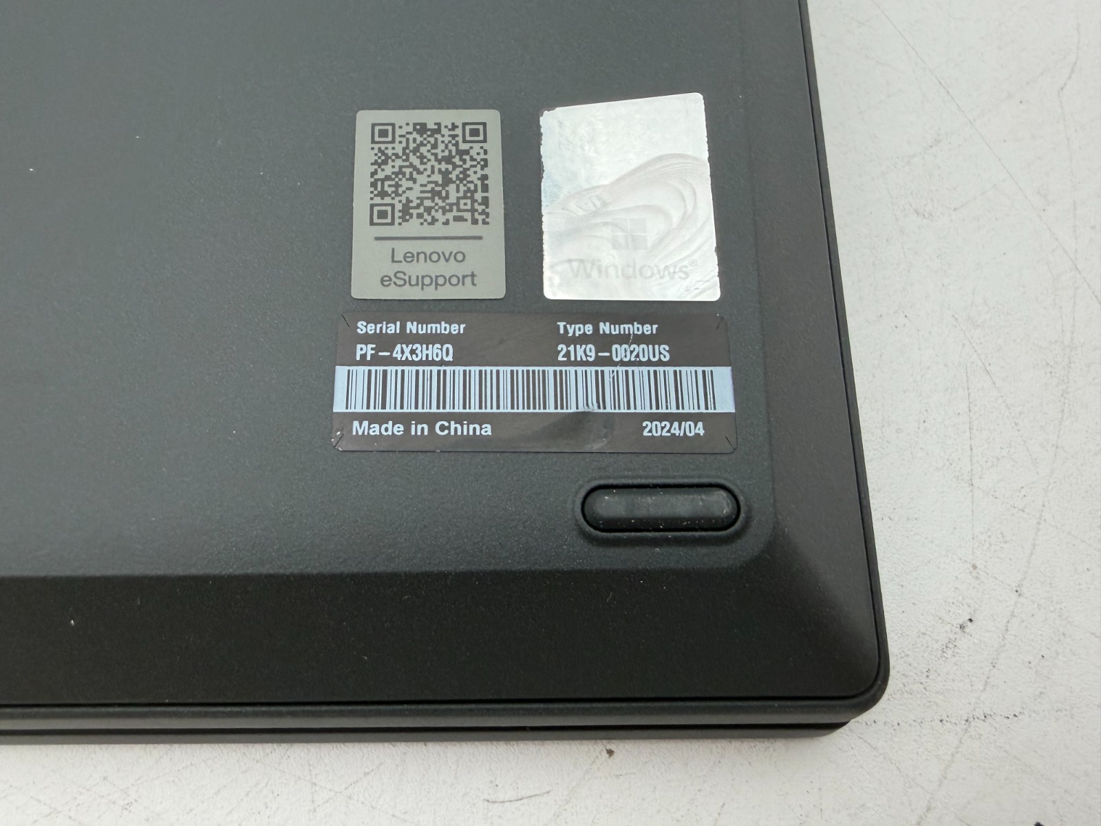 Lenovo ThinkPad P16s Gen 2 16″ 512 GB SSD 16 GB RAM Ryzen 5 Pro 7540U AMD 740M