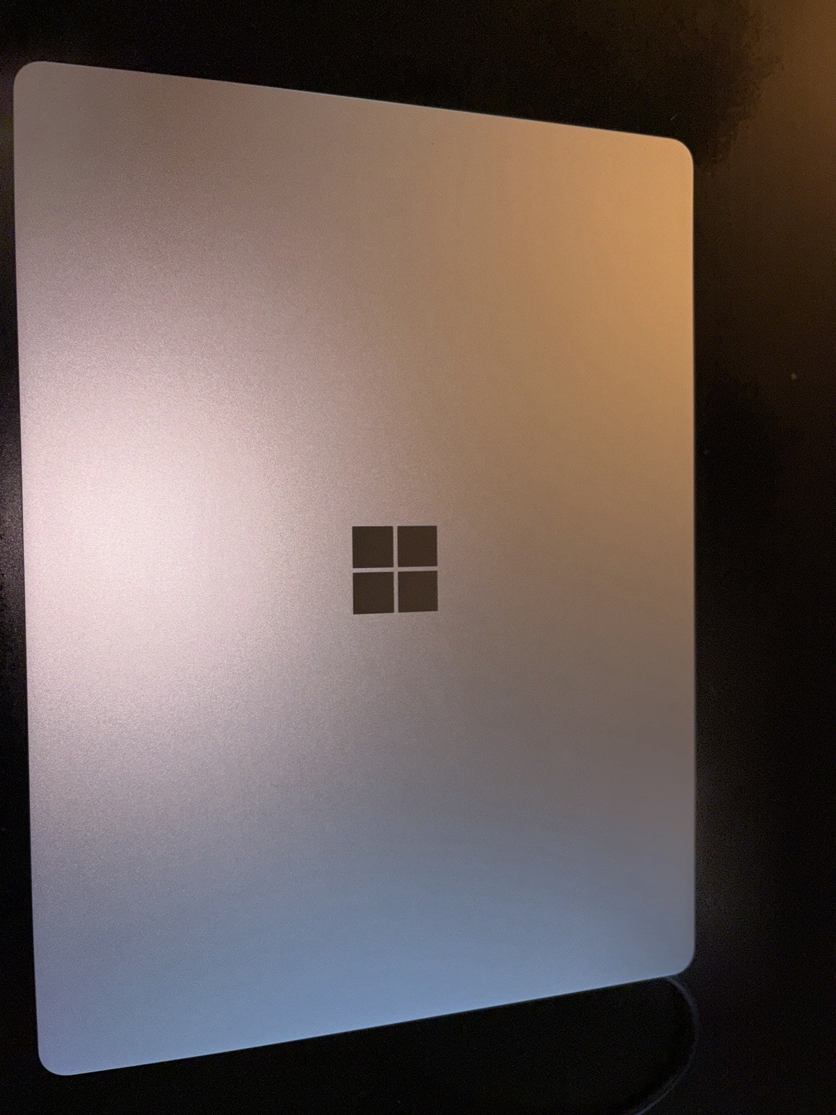Microsoft Surface Laptop 12.4″ Silver Windows 11 pro WiFi Bluetooth Webcam