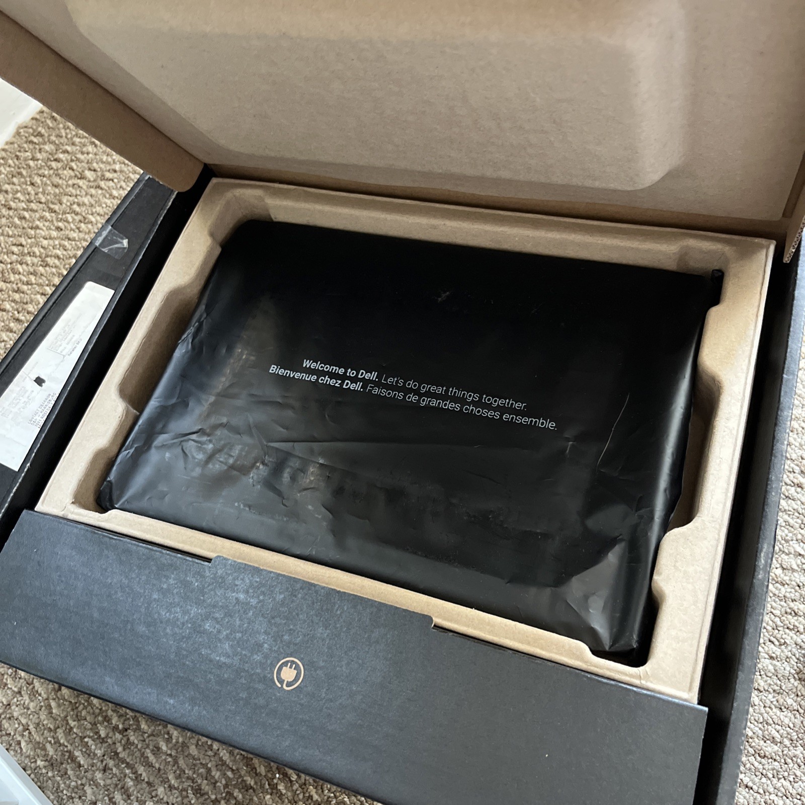 Dell Pro 14 Plus PB14255 FHD+ 3.5 GHz Ryzen 5 PRO 230 16GB 512GB SSD