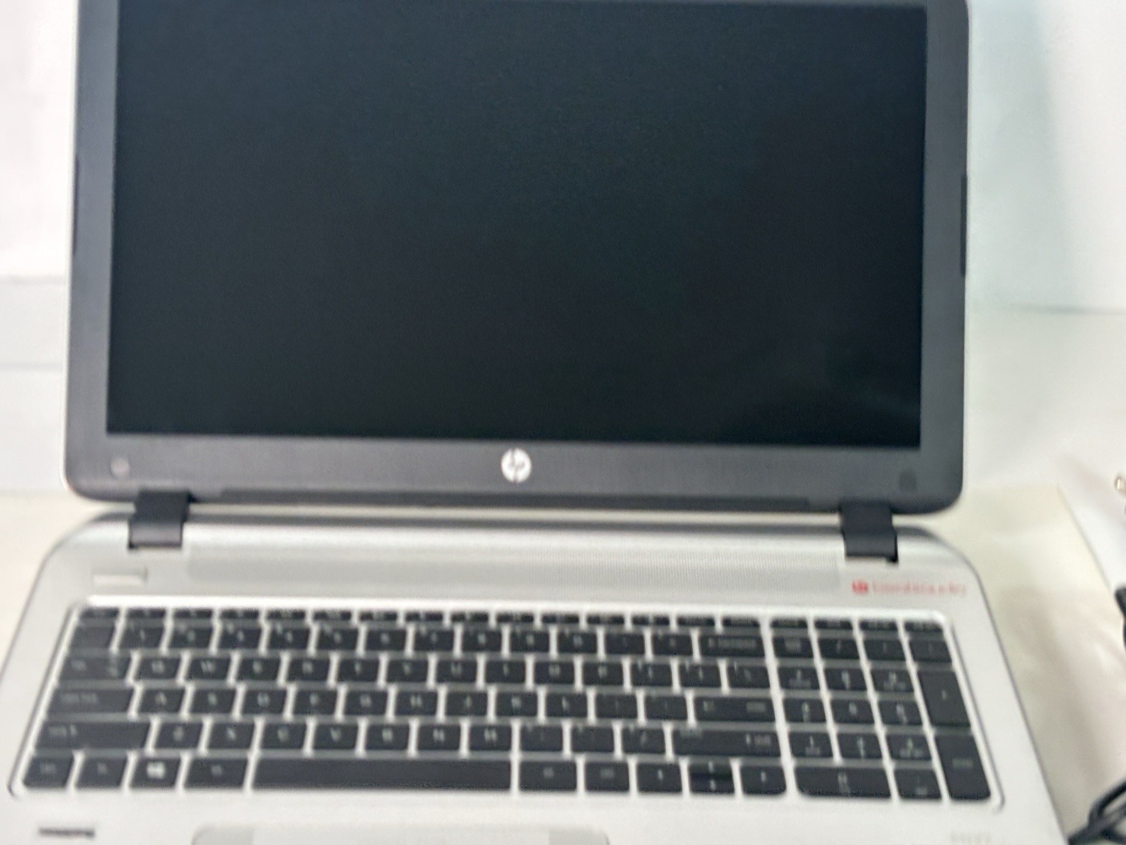 HP Envy 15t-k000 15.6″ Laptop i7-4710HQ 2.50GHz 16GB Ram 1TB HDD Win 10 Home