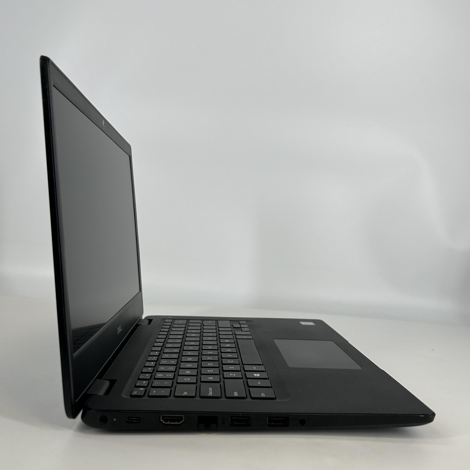 Dell Latitude 3400 14 Black FHD i5-8265U 1.60GHz 16GB 256GB SSD Good