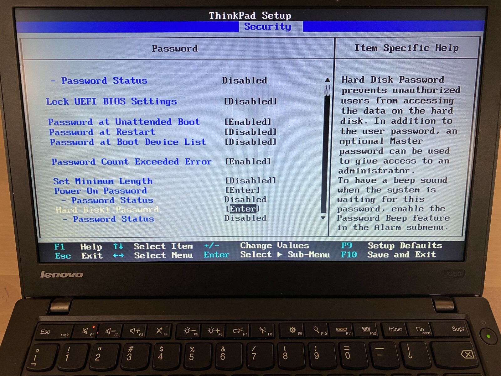 Lenovo ThinkPad X250 Intel i5-5300U 2.30Ghz 8GB RAM 500GB HDD Windows 10 PRO