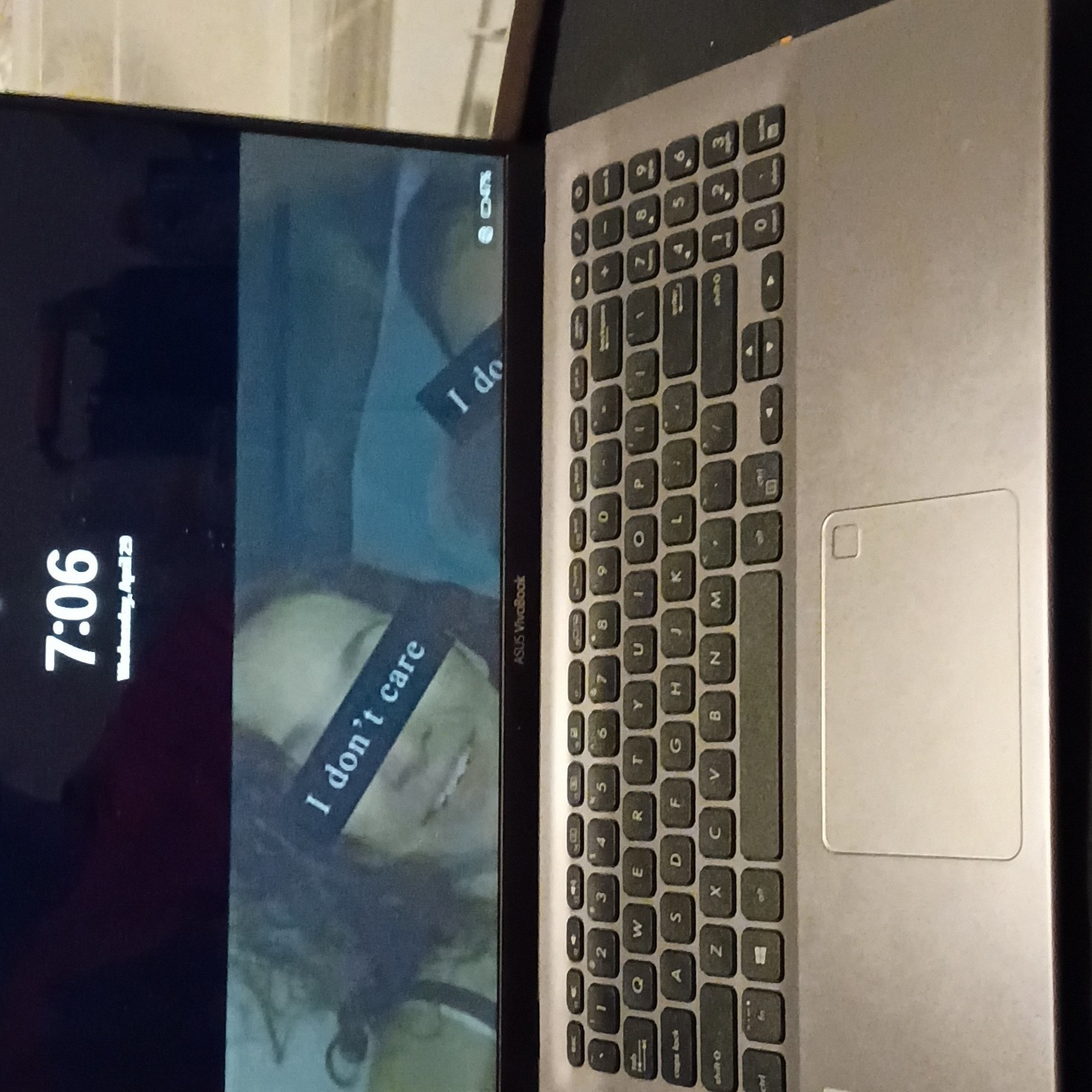 ASUS VivoBook 15.6″ Intel Core i3 12th Gen Notebook Laptop Silver Used