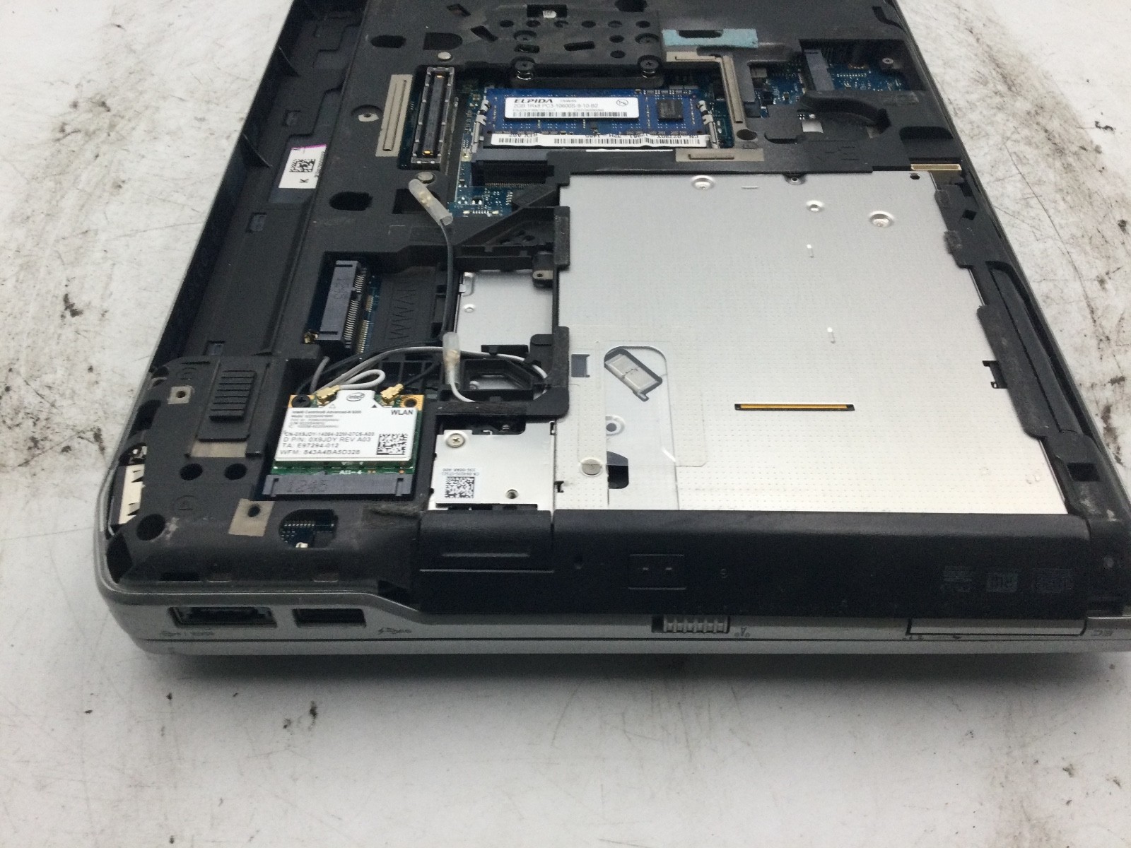 DELL LATITUDE E6330 – FOR PARTS /BIOS LOCK – INTEL CORE I5 – READ DESCRIPTION-BB