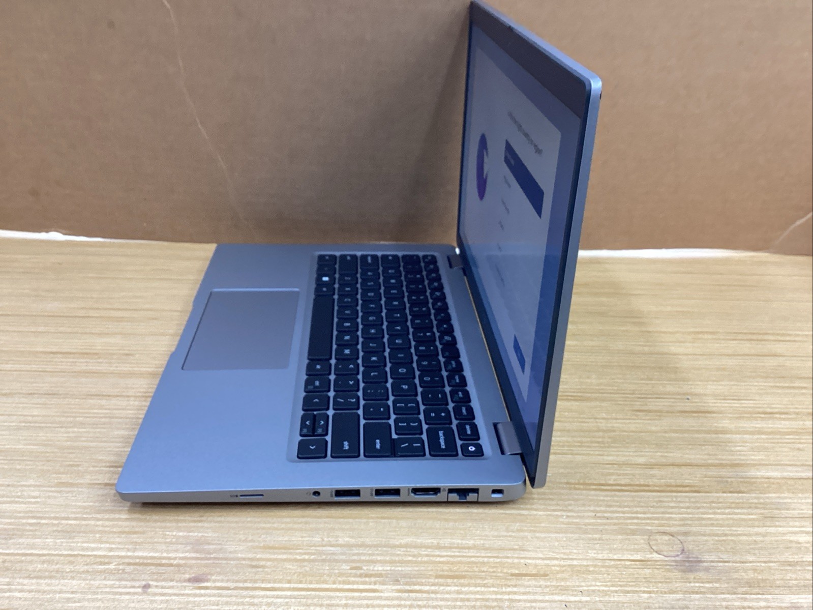 Dell Latitude 5420 14”FHD Intel Core i5-1135G7 2.4GHz 8GB 256GB SSD + Charger