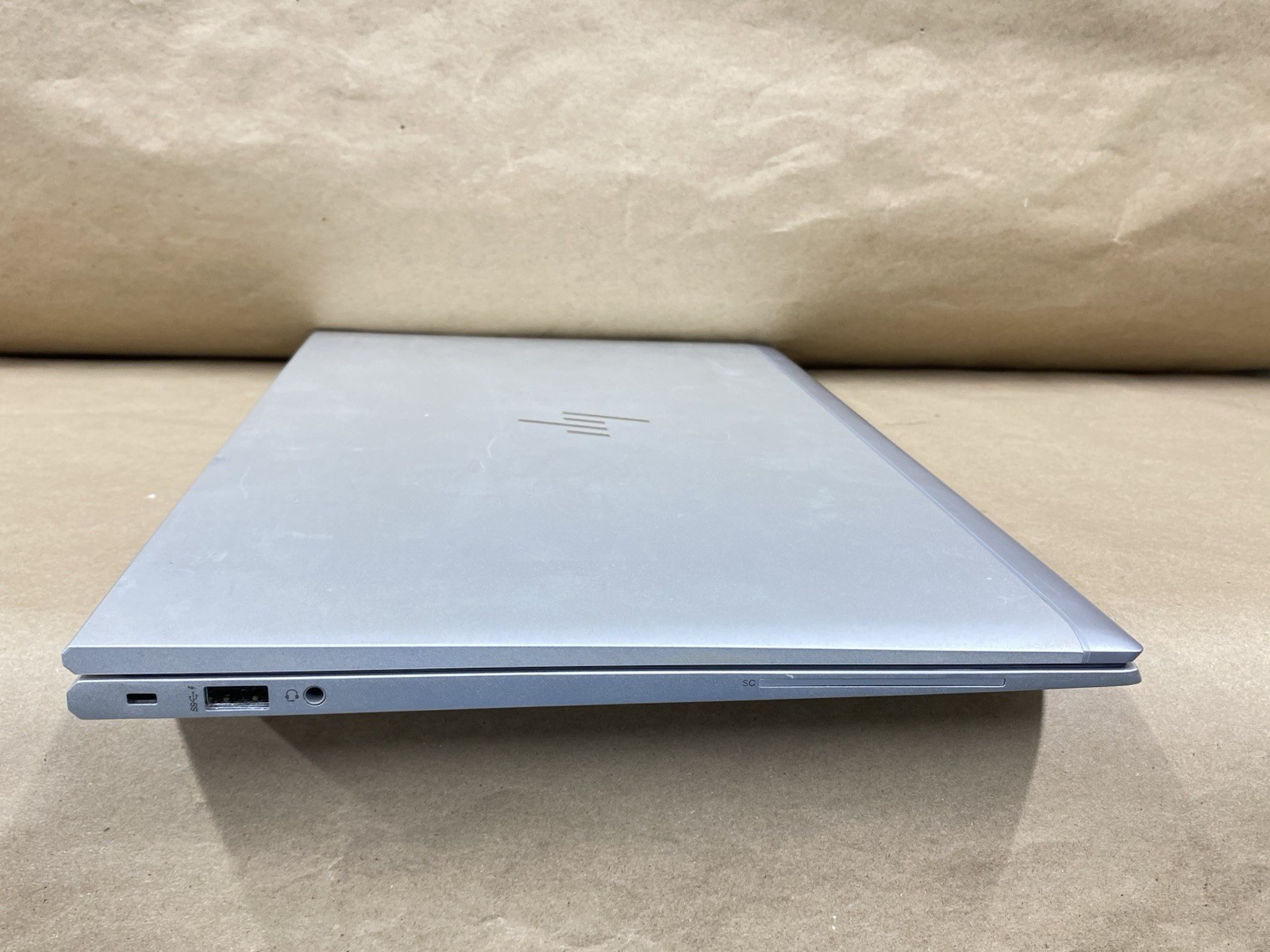 HP 850 G8 – 15.5″ FHD – i5-1135G7 – 4GB – 128GB SSD – Win 11 Pro – READ