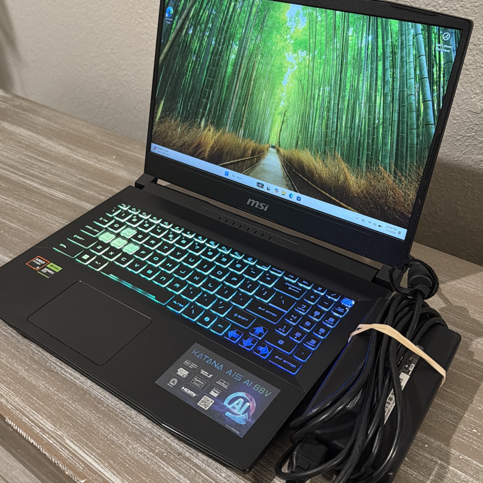 MSI Katana A15 AI Gaming Laptop AMD Ryzen 9 8945HS RTX 4070 16GB 1TB 15.6″ WIN11