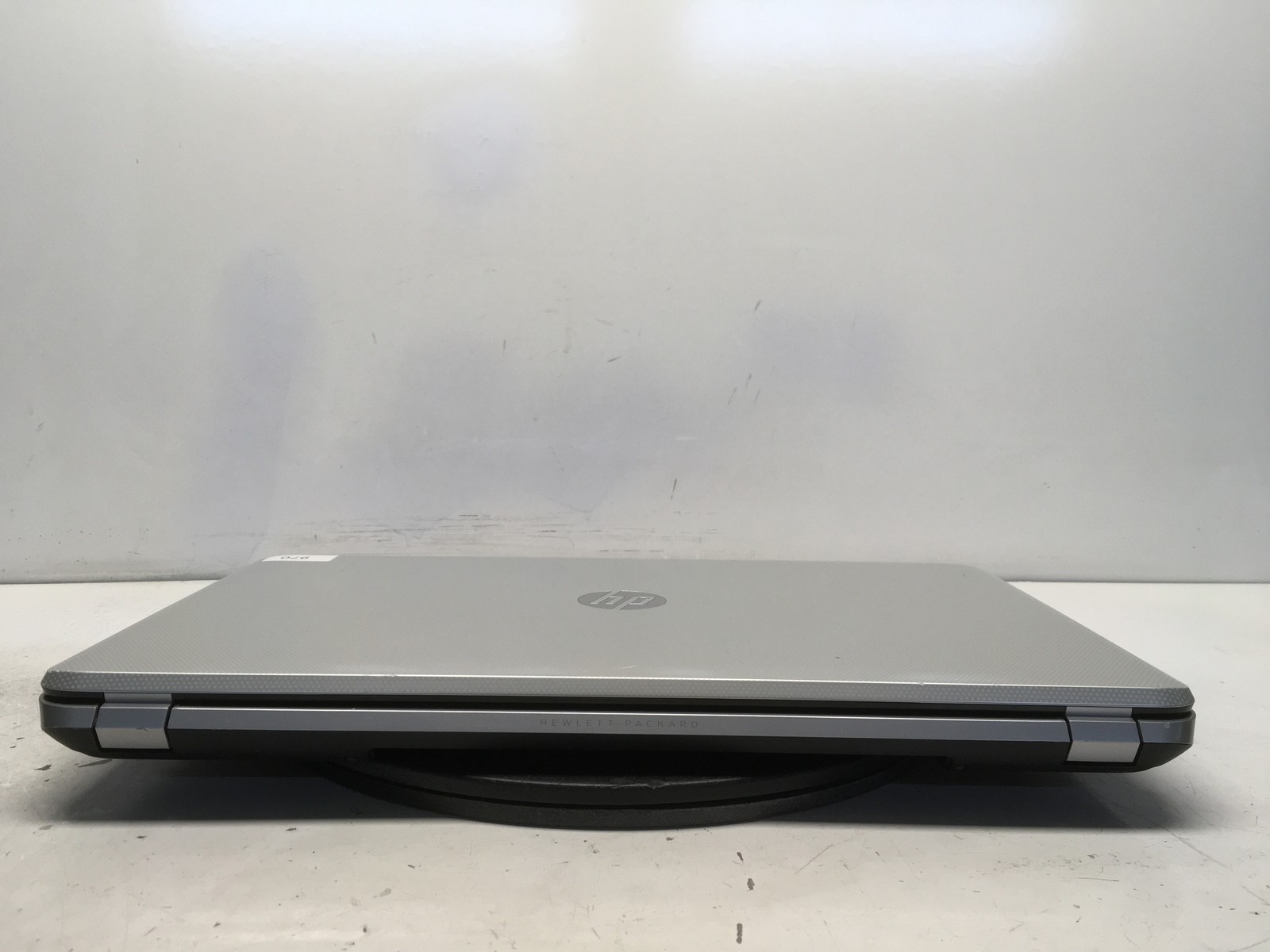 HP Pavilion 17E020US Intel i3-3110M 2.4GHz 1 GB NO HDD No Batt