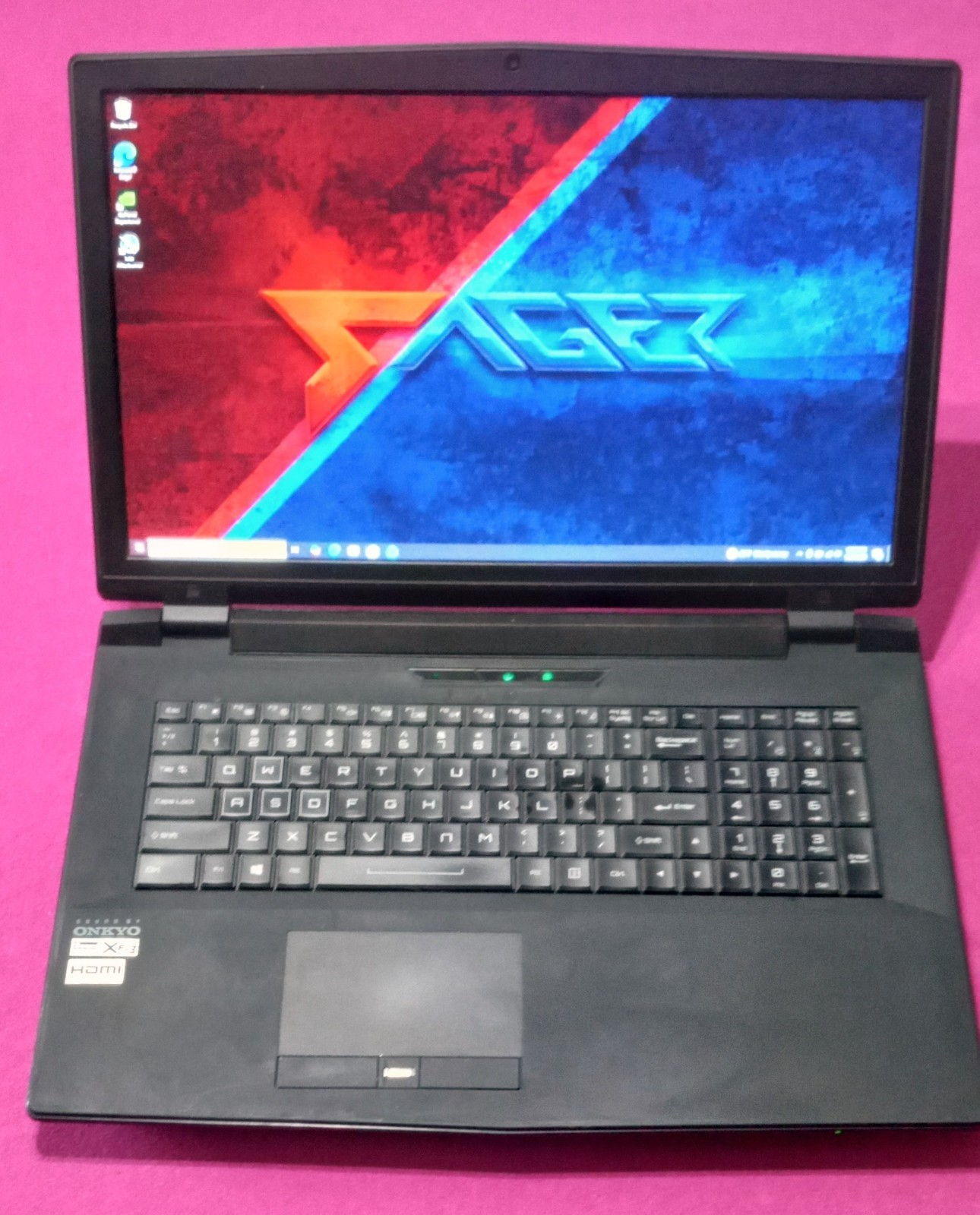 Sager Clevo P770ZM NP9772 Xeon E3-1271 3.6-4.0Ghz 16GB 512GB NVIDIA M4000M AX200