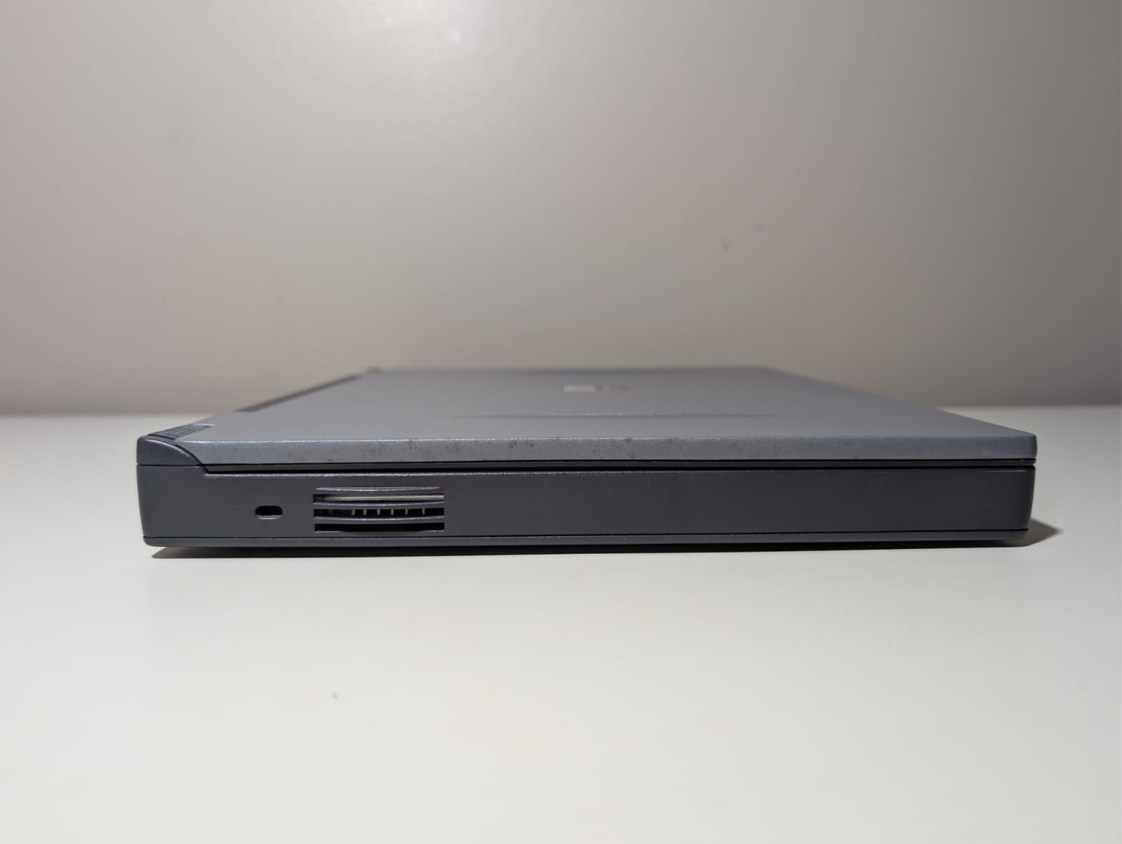 Read! Dell Latitude CSX | Intel Pentium III 128MB RAM NO HDD | Boots to Bios