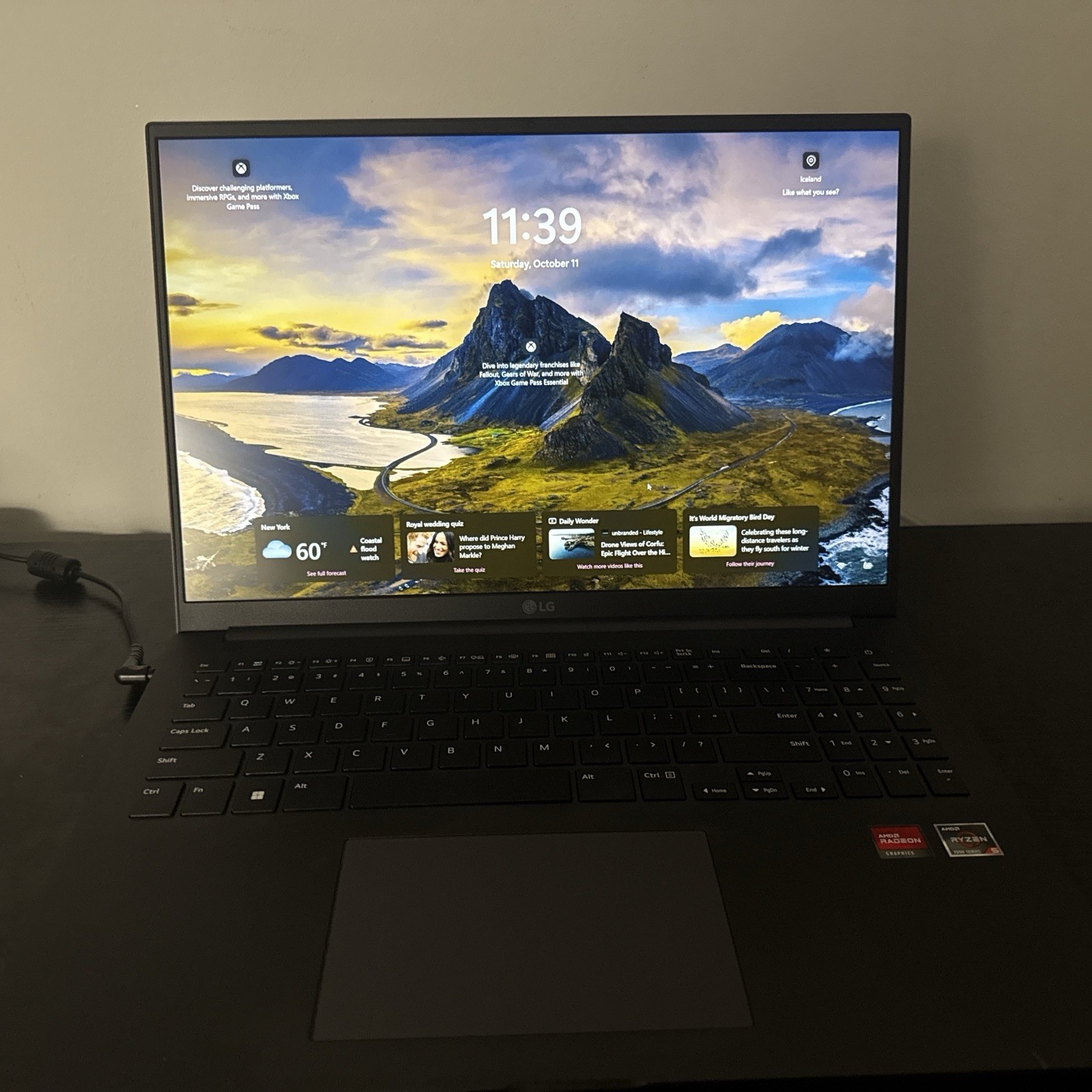 16” UltraPC Laptop Windows 11 Pro, 16GB LPDDR4x, 512GB, AMD Ryzen™ 5 7530U