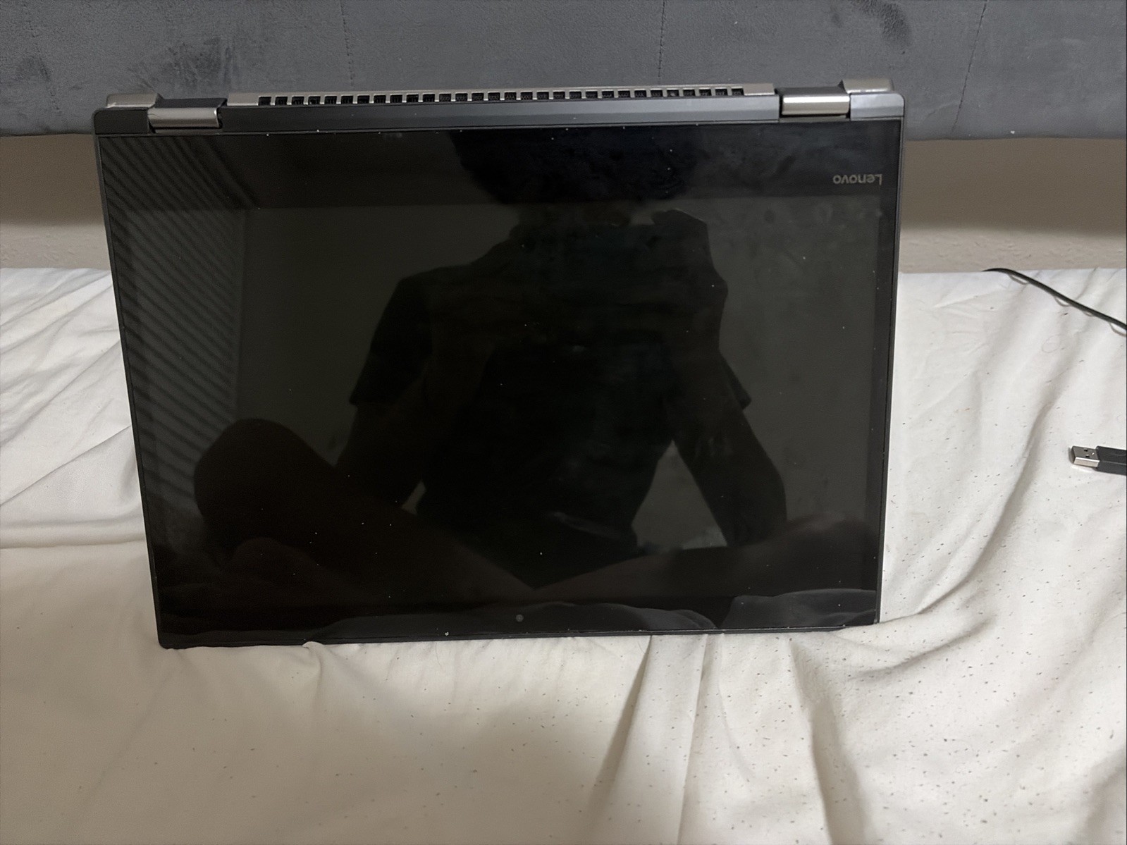 Lenovo IdeaPad 2in1 14-inch 81CW Lap Top Computer