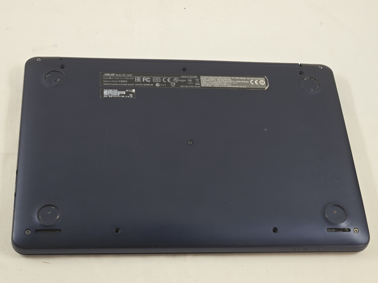 ASUS X205TA 11.6″ Intel Atom 2GB RAM 32GB eMMC Windows 8.1 Laptop *Parts Only*
