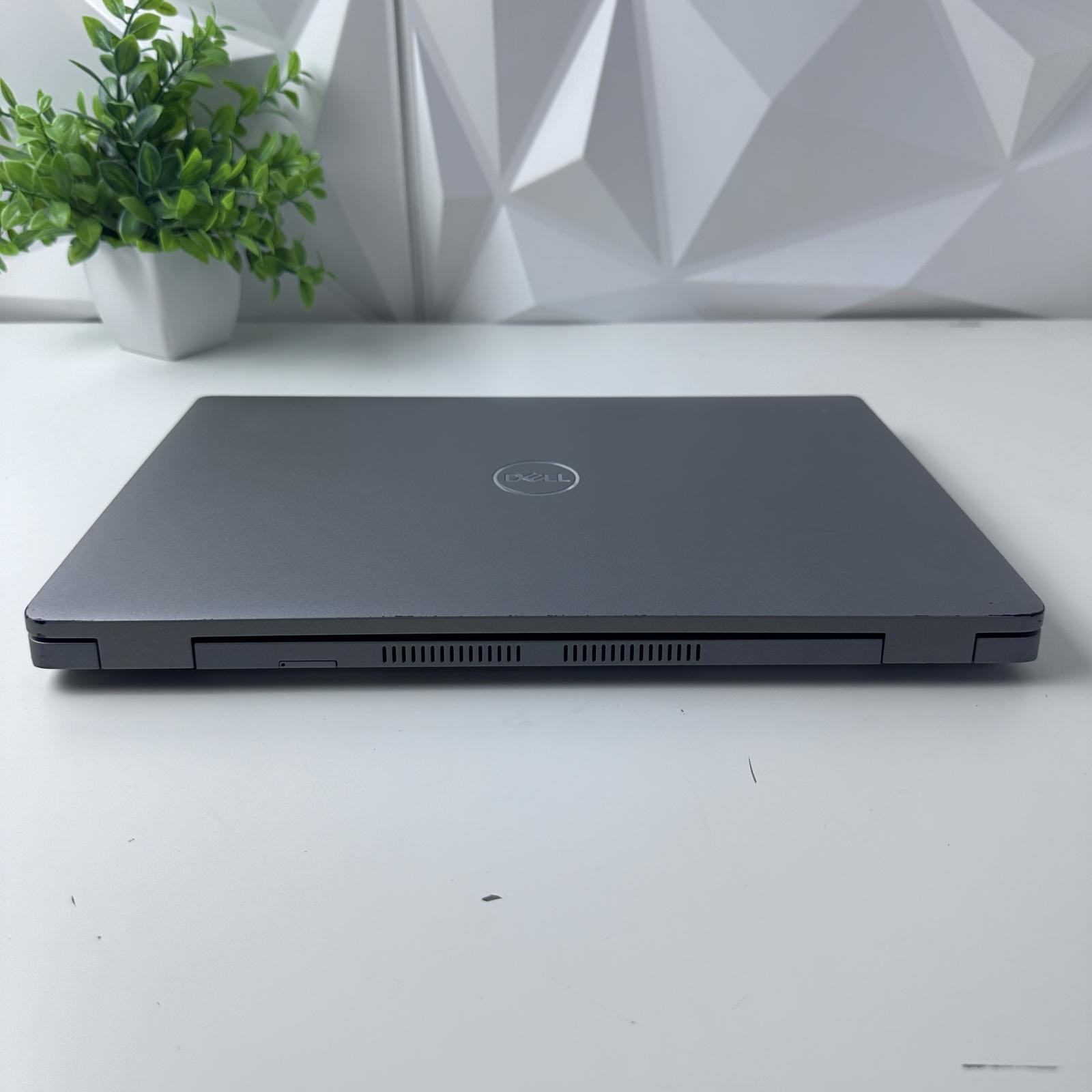 DELL Latitude 5420 Laptop, 14″ HD, i5-1145G7, 16GB, 256GB SSD *Please READ*
