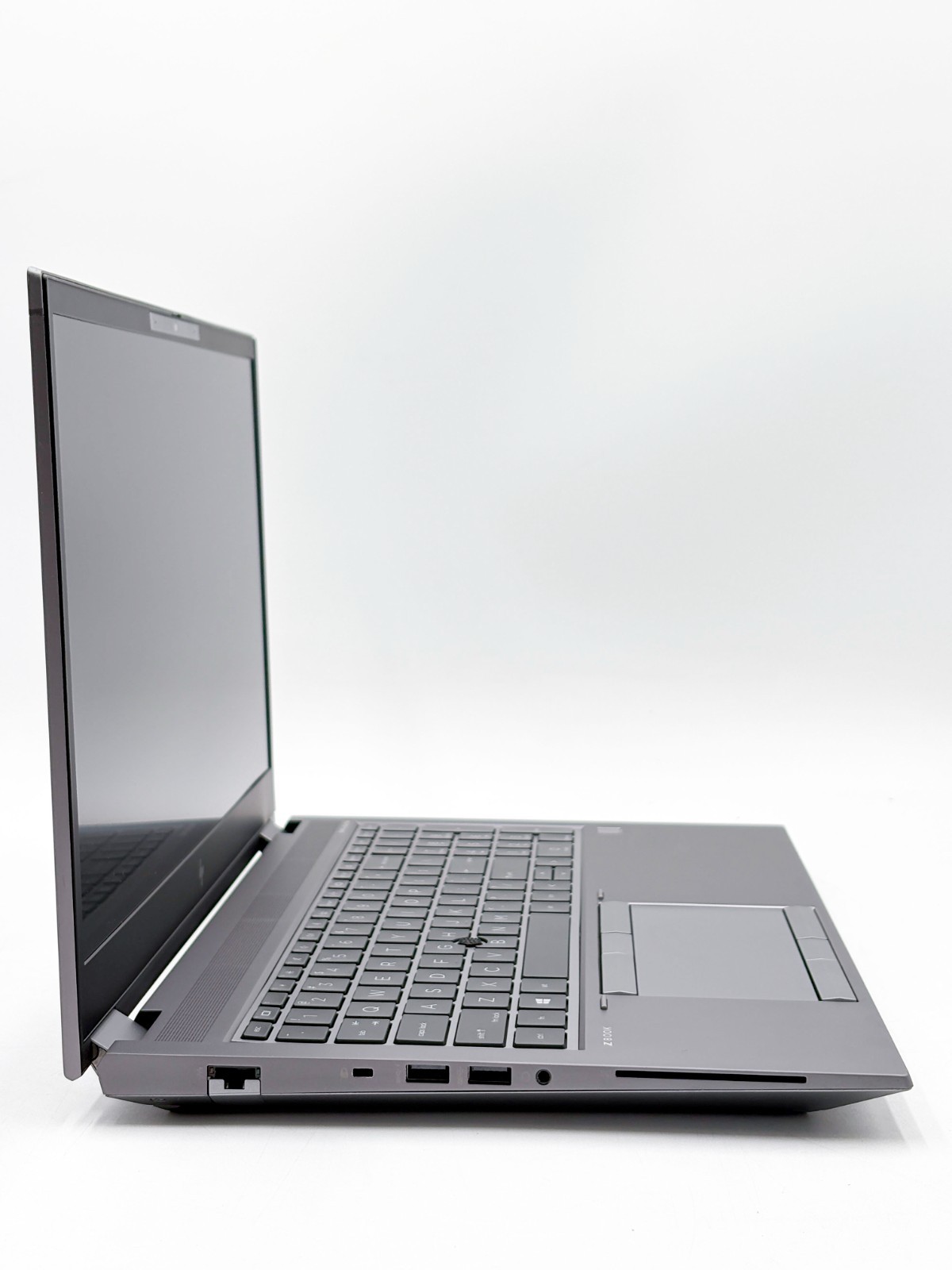 HP ZBook 15 G7 15.6″ FHD i7-10850H 32GB 512GB Quadro T2000 Win 11 Pro