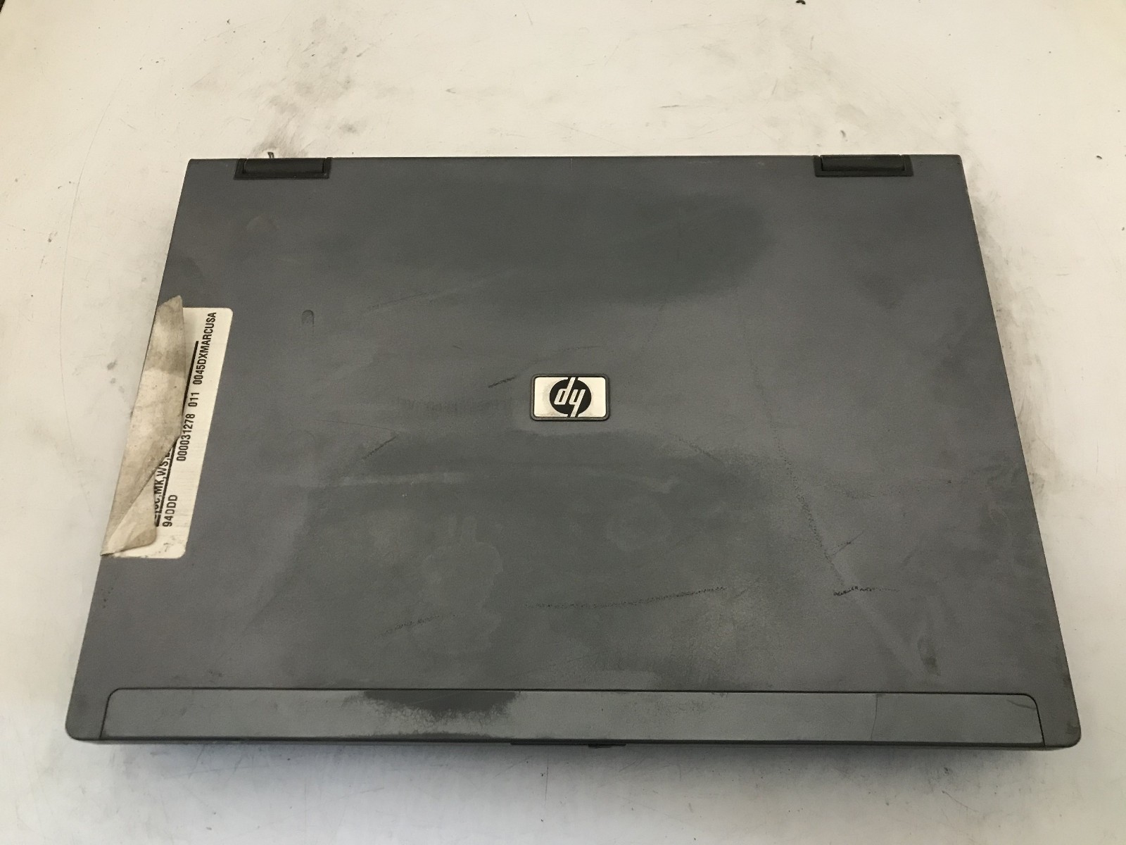 HP COMPAQ 6910P – BOOTS TO BIOS – INTEL 2 DUO T8100 – 2GB RAM – READ DESC – BB