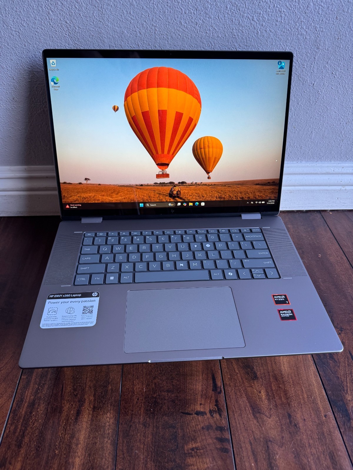 HP Envy x360 2-in-1 16-ad0023dx 16″ WUXGA Touch Ryzen 7 8840HS 16GB 1TB SSD