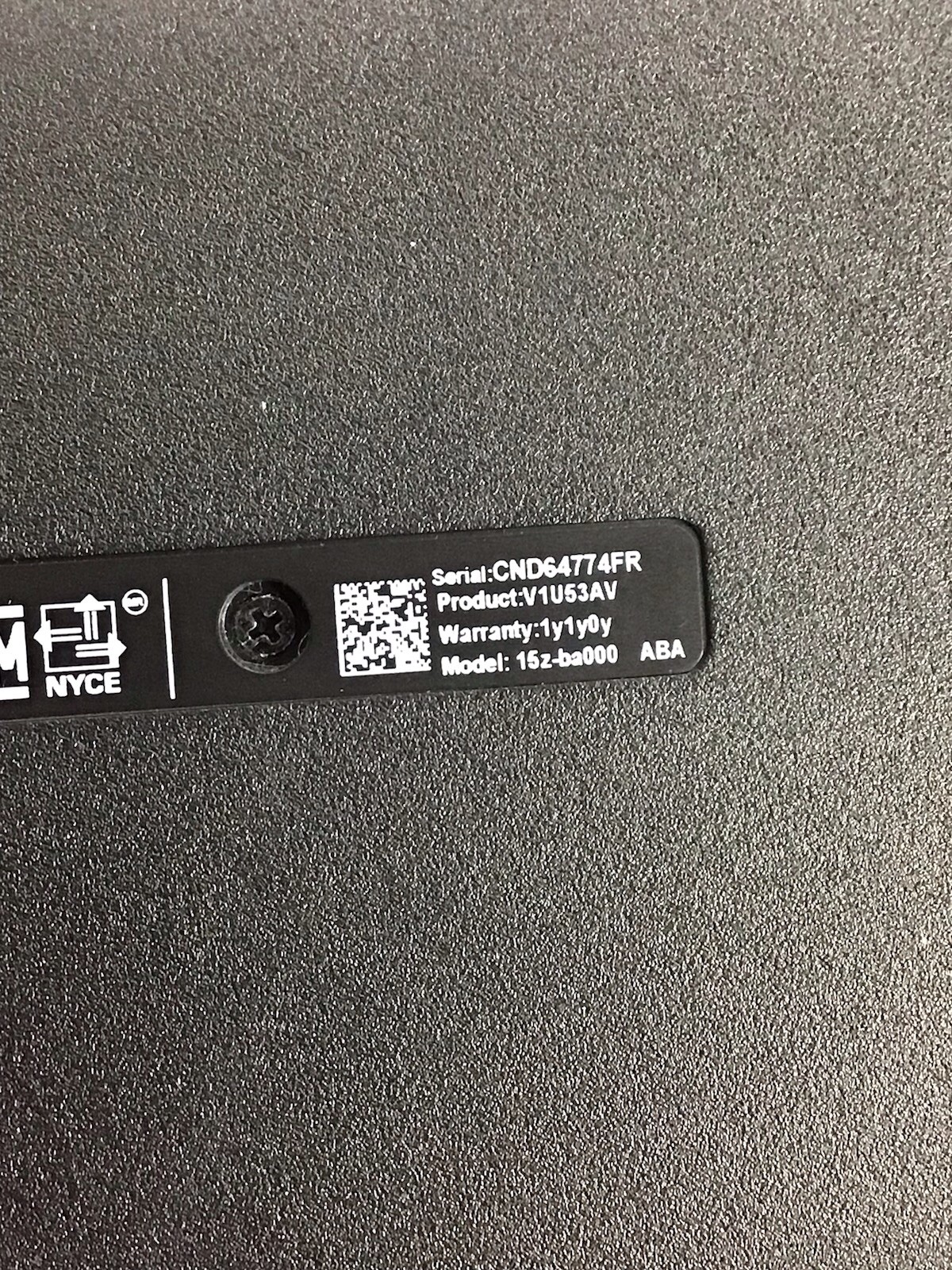 HP 15z-ba000 Laptop | AMD A6-7310@2.0 | 1TB HDD | 4gb Ram | NO OS