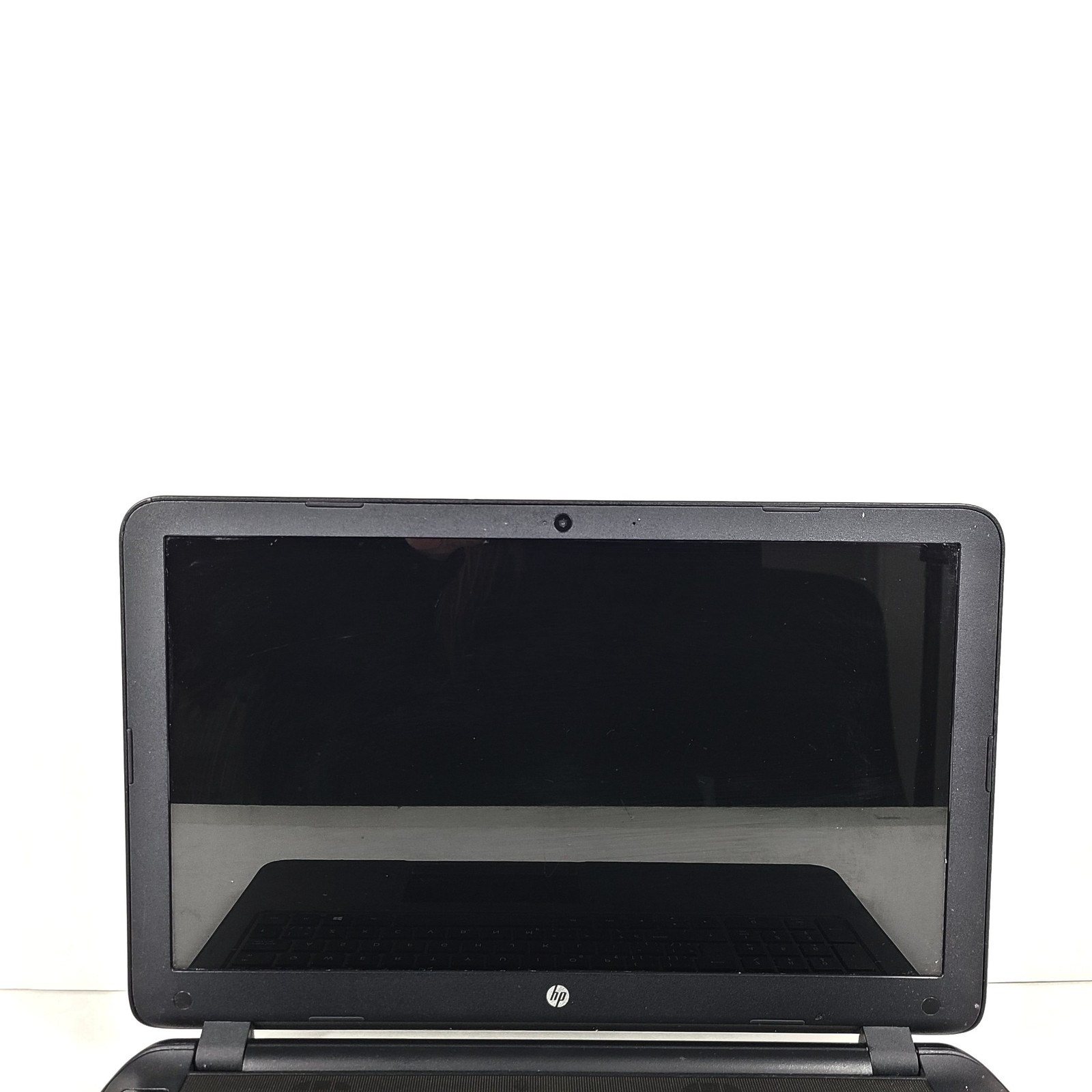 HP Laptop 15-F009CA 15.6″ – AMD E1-2100 APU @ 1.00 GHz – 512GB HDD – 6GB RAM
