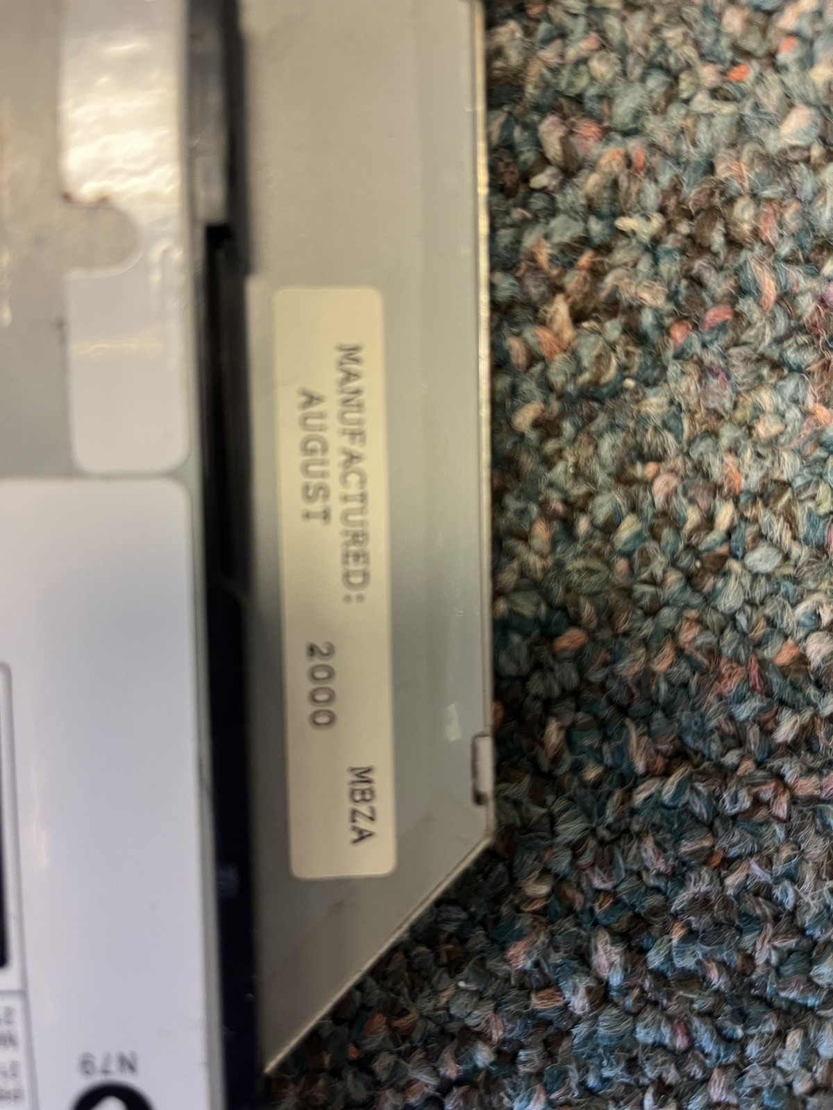 Vintage IBM ThinkPad T20 Series (Type 2647) – Untested – AS-IS for Parts/Repair