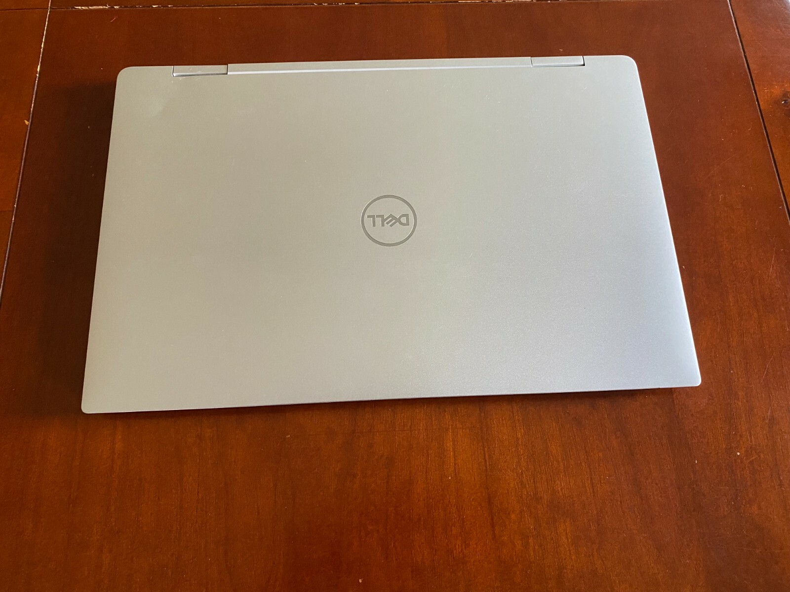 Dell XPS15 9575 2-in-1 1080p Touchscreen 2018 2.8GHz i5-8305G Vega M GL Graphics