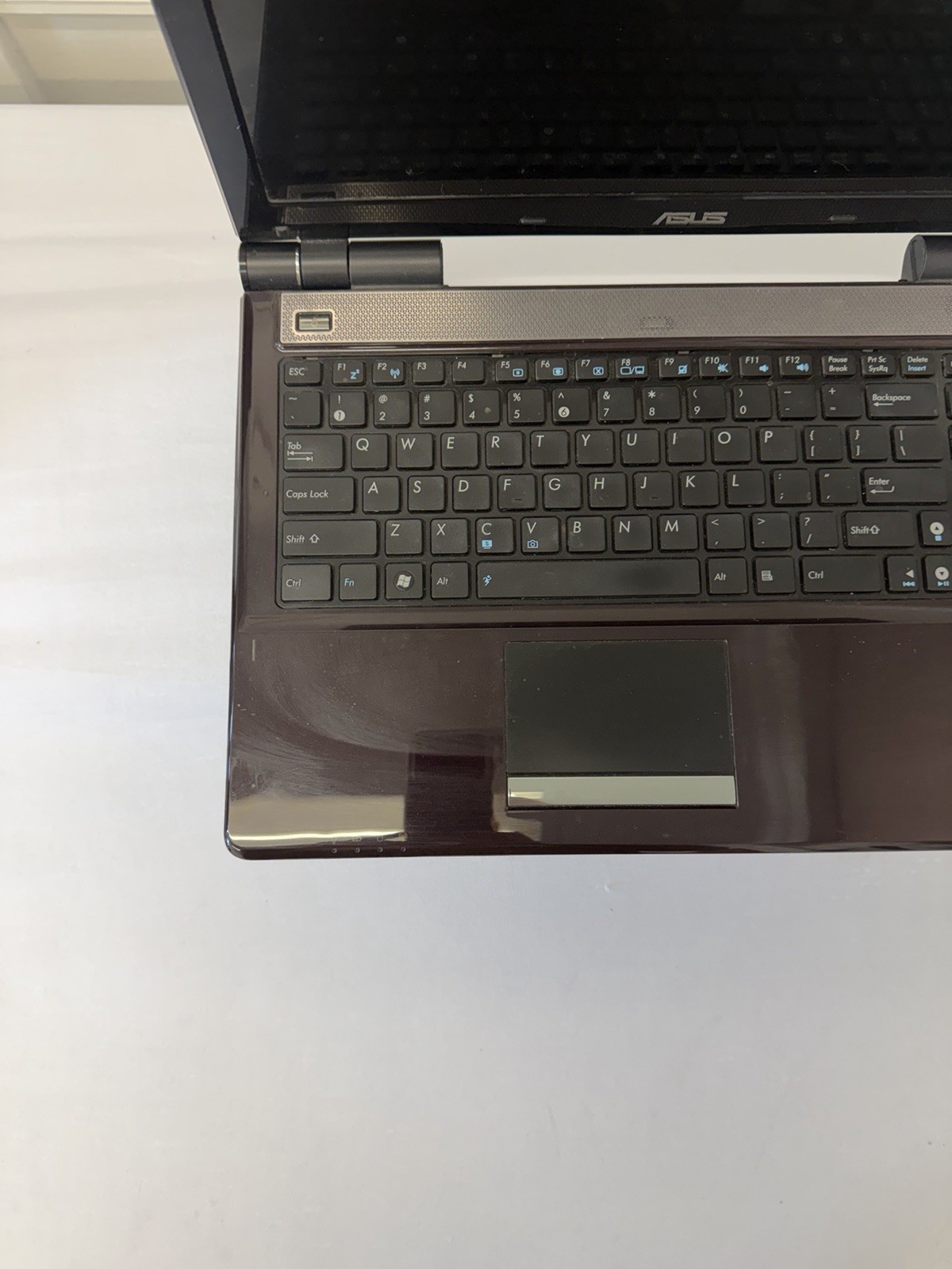 Asus U50A Laptop – Good Screen – Intel Duo T6600 – Read Des