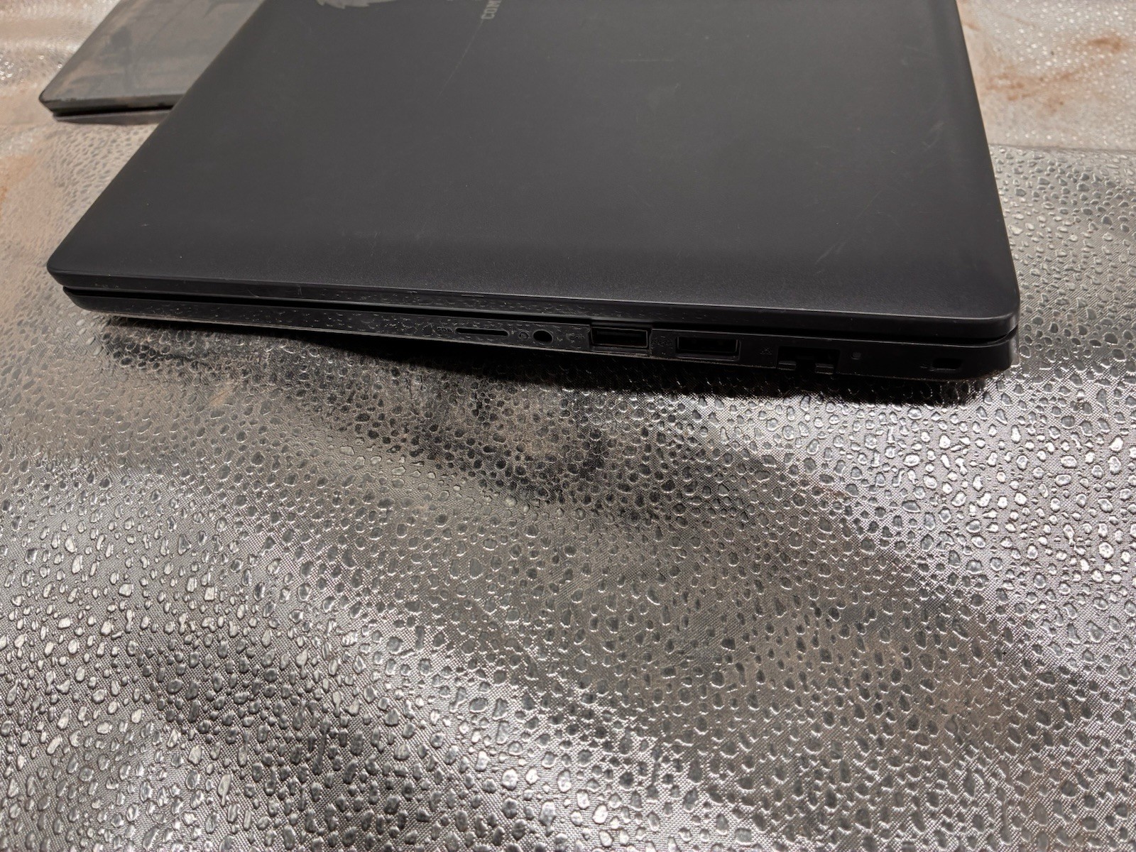 Dell Latitude 3410 Touchscreen i5-10210U 8GB Ram No SSD No Adapter