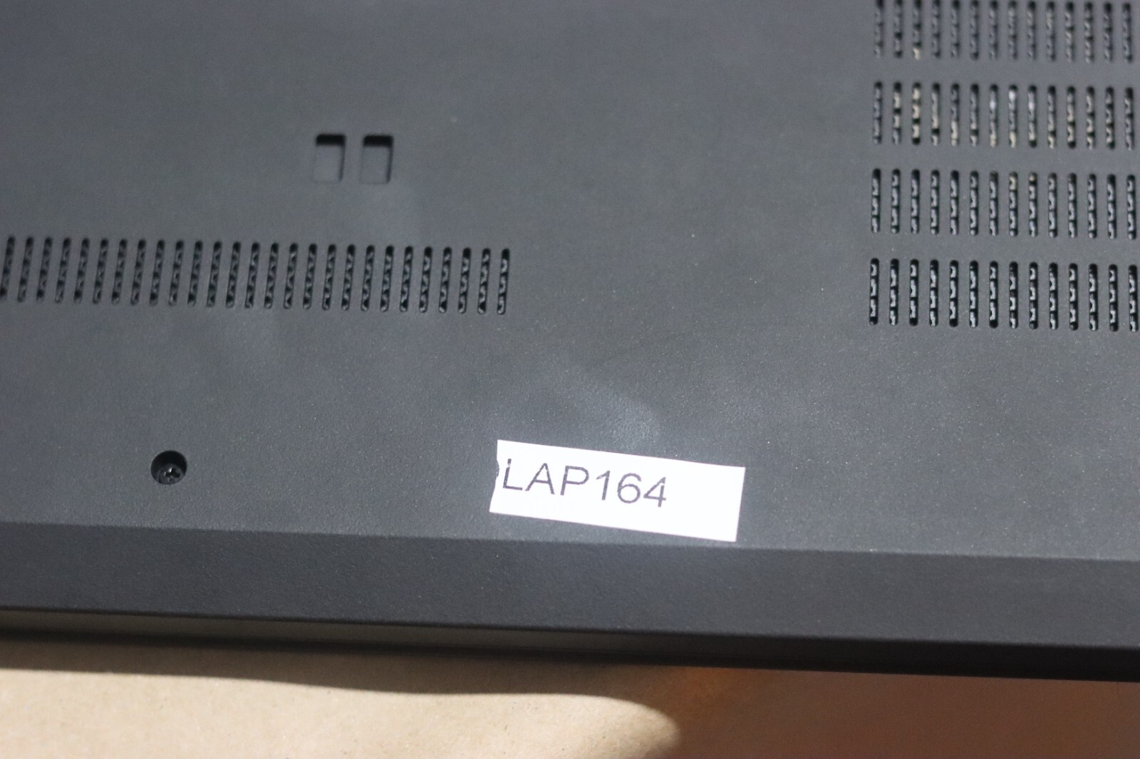 Lenovo ThinkPad T15 Gen 1 1.6 GHz i5-10210U 16GB Ram 256GB SSD – Very Good