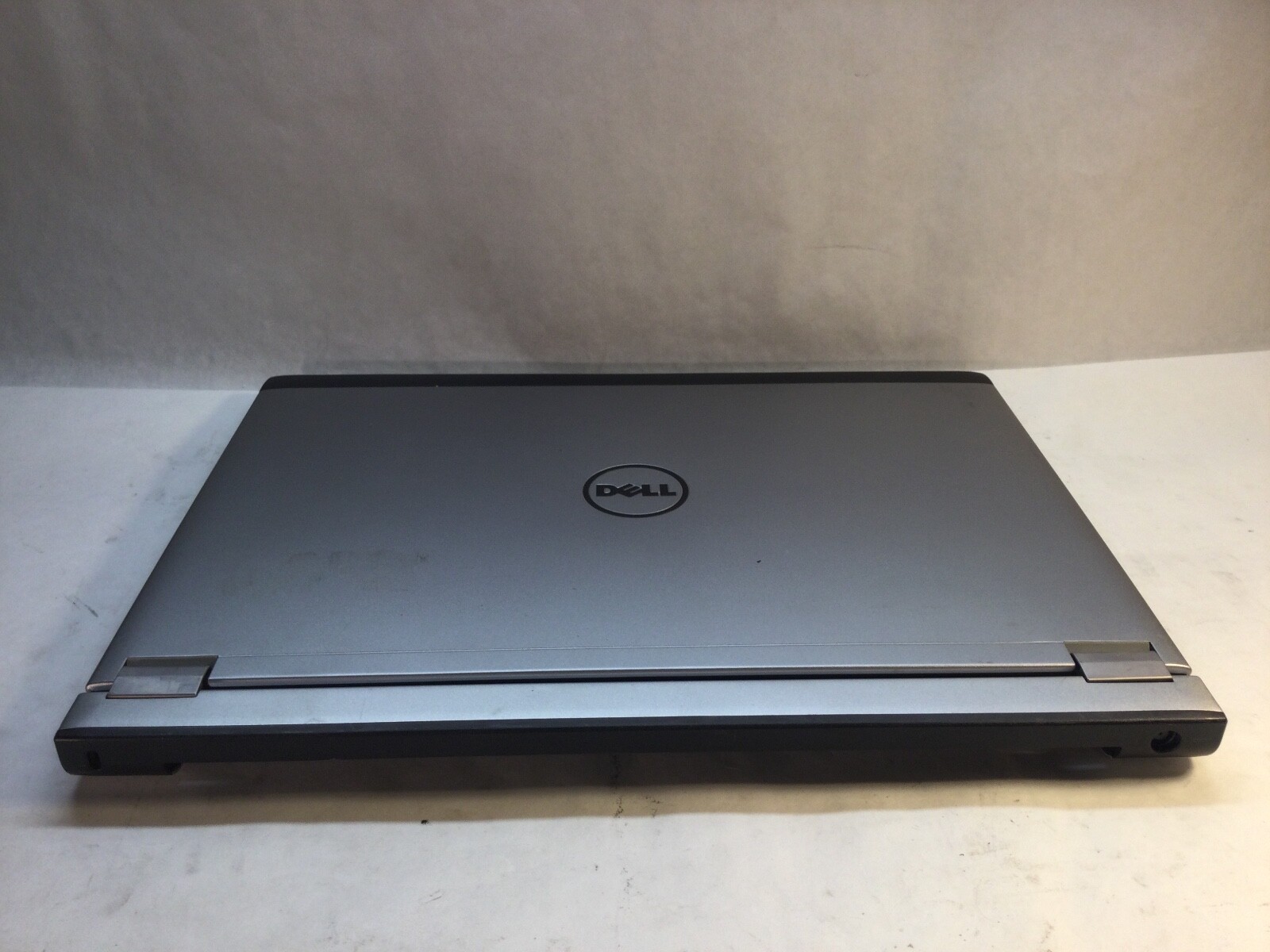 Dell Latitude 3330 13″ Laptop Intel Celeron -BOOTS/BAD TRACKPAD- MZ