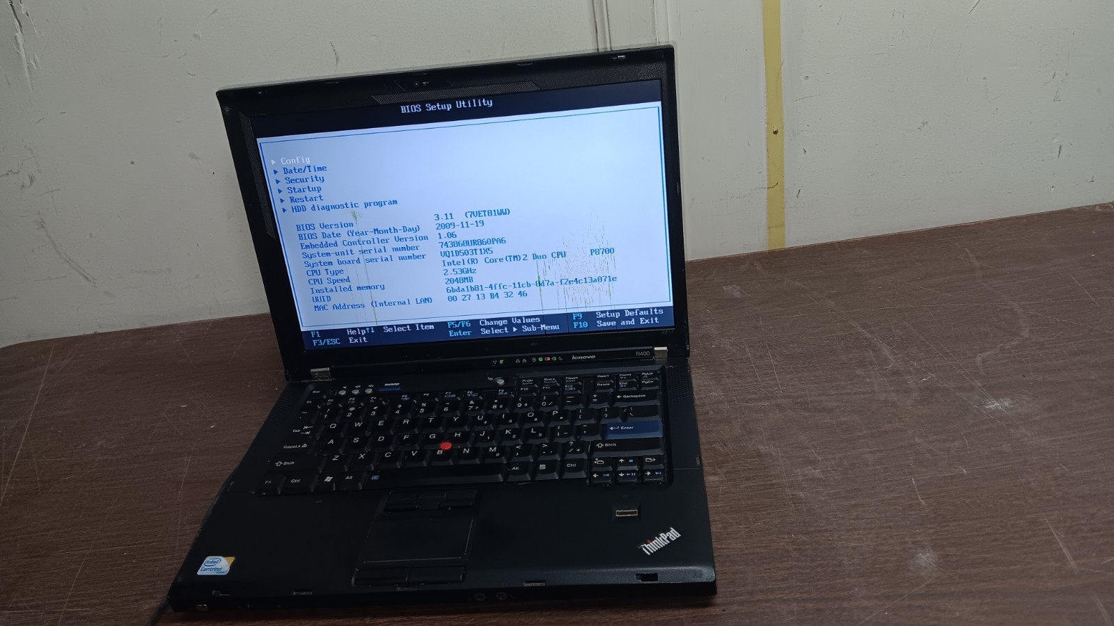 IBM Lenovo ThinkPad R400 Laptop core 2 Duo 100 GB HD Windows XP 14″ LCD Parts