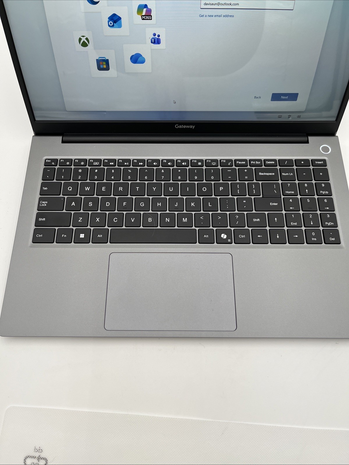 Gateway GWNN11554 15.6″ FHD Laptop Intel N100 4GB RAM 128GB SSD Win 11 S New
