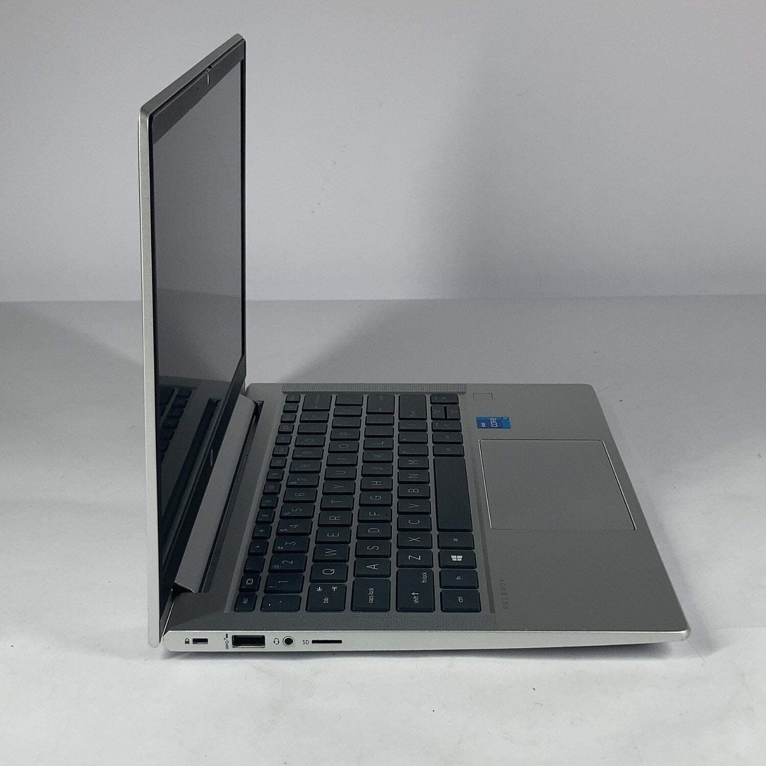 HP ProBook 430 G8 13.3″ i5-1135G7 2.4GHz 8GB RAM NO HDD NO CHARGER