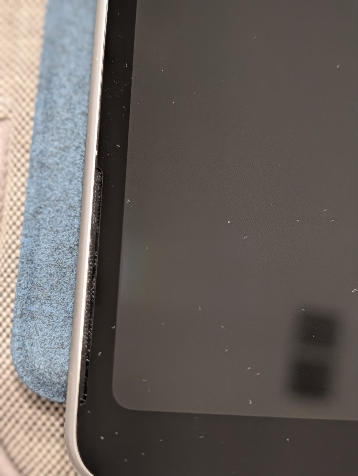 Microsoft Surface Pro 13” w/keyboard and case – Snapdragon X Plus, 16gb ,256gb