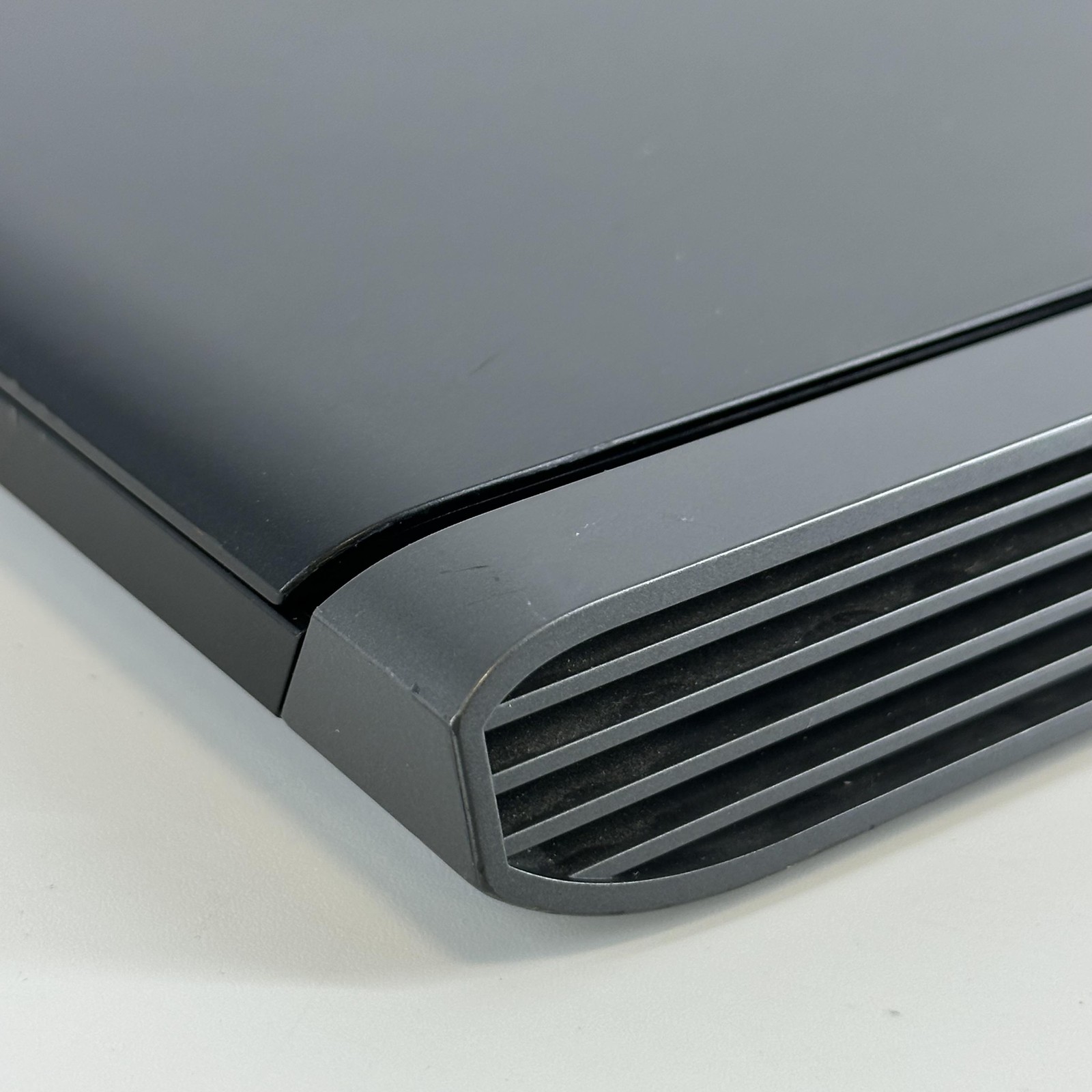 Dell G5 5587 15.6 FHD i7-8750H 2.20GHz 32GB 2TB SSD/1TB HDD GTX 1050 Ti Good