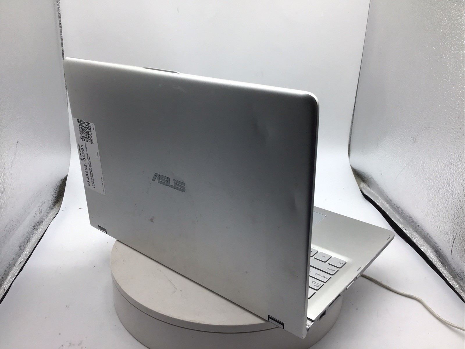 ASUS Q505UAR 15.6″ Laptop i5-8250U 16GB RAM 512GB SSD Win11Pro USED READ