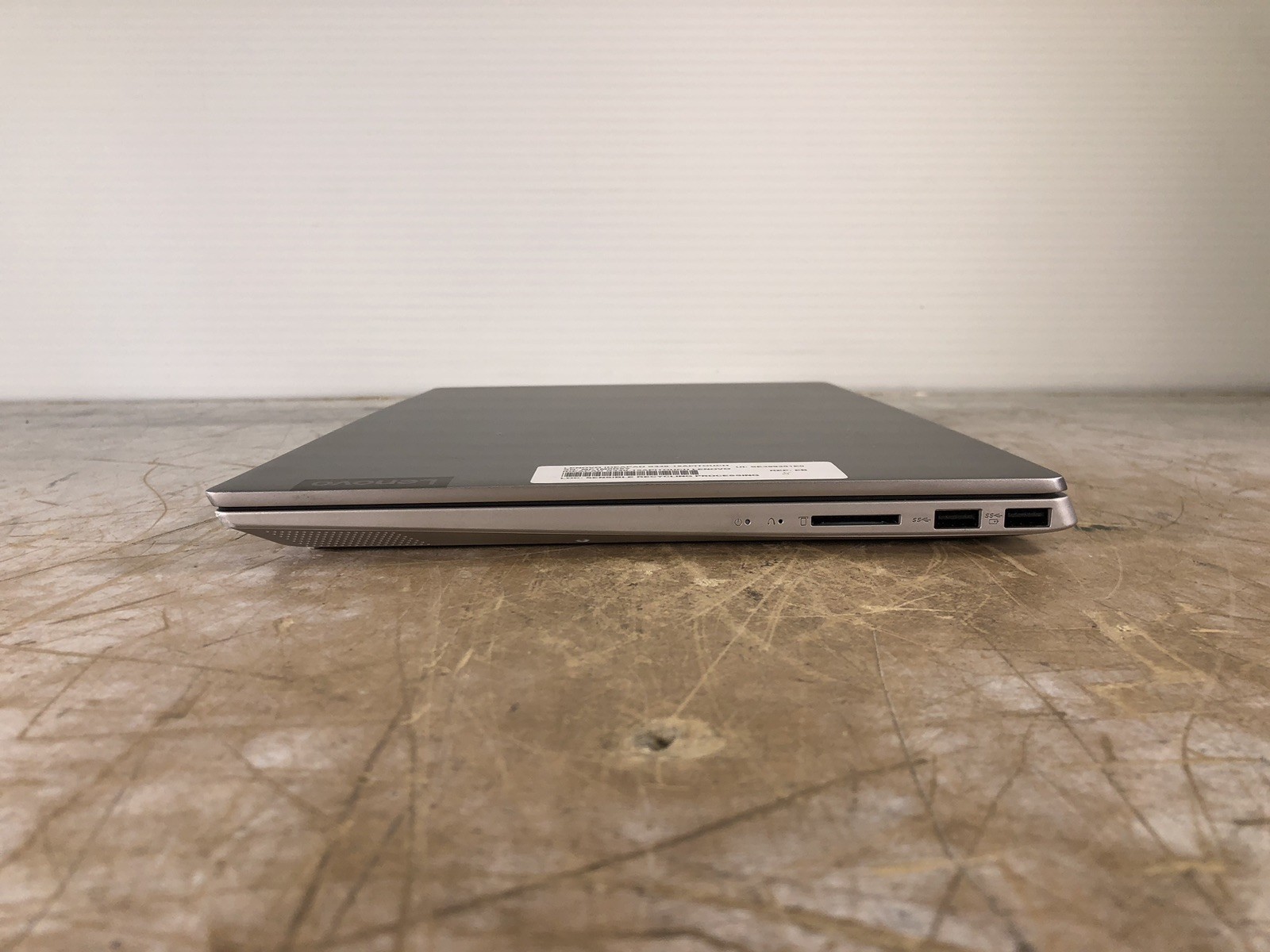 LENOVO IDEAPAD S340-15APITOUCH RYZEN 5 3500U @ 2.1GHz, 4GB RAM, NO HDD/OS